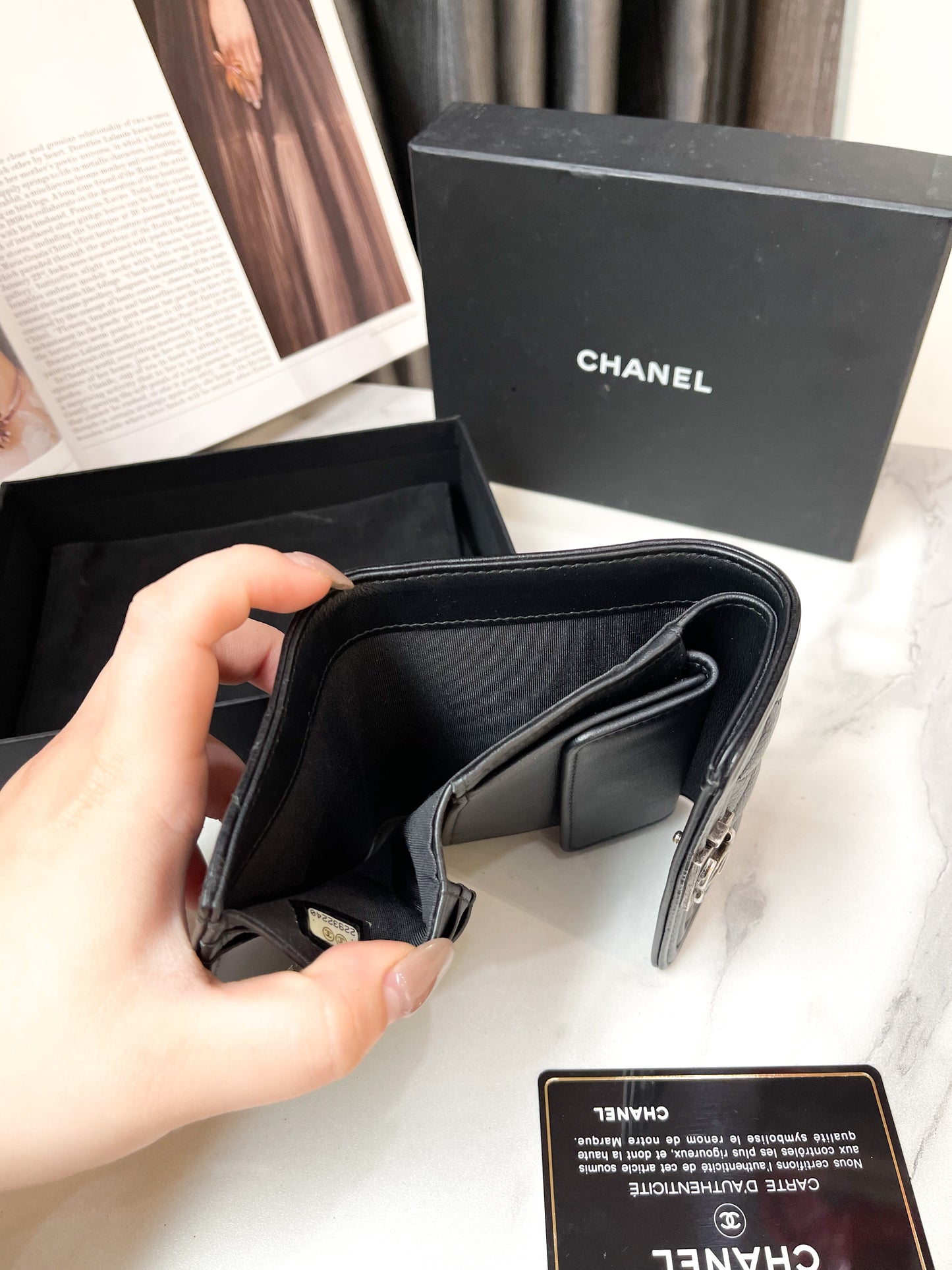 Ví Gấp Chanel Đen