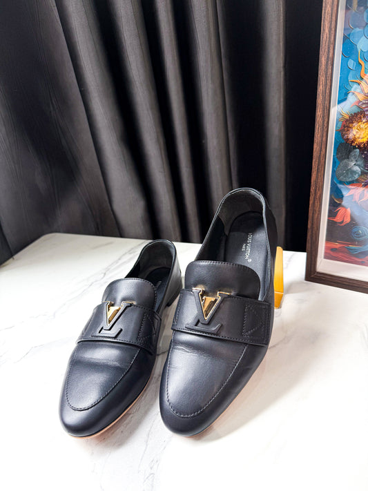 Giày Moca LV Size 36