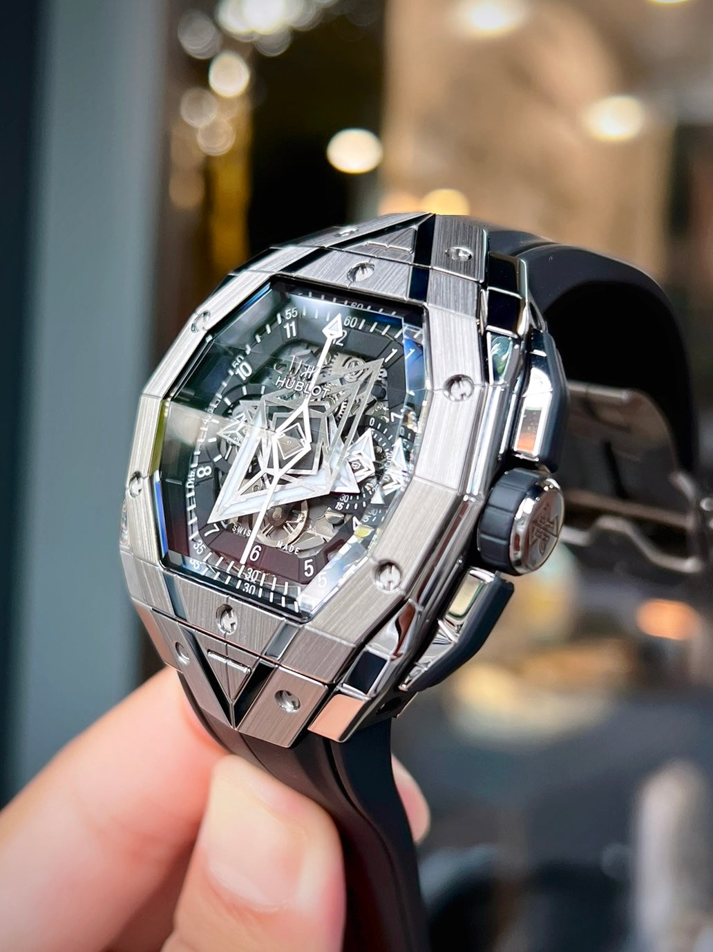 Đồng Hồ Hublot Spirit Of Bigbang Sang Bleu Titan Limited 200pcs