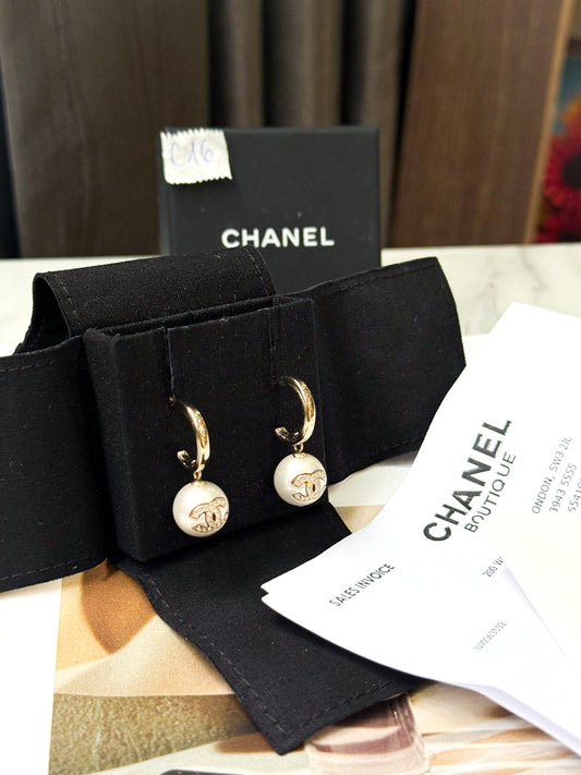 Khuyên Tai Chanel New C16