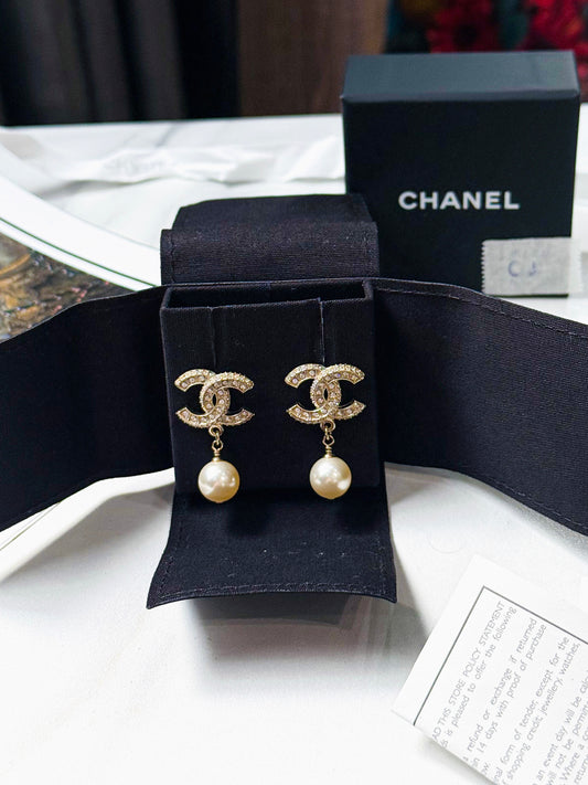 Khuyên Tai Chanel Used C1