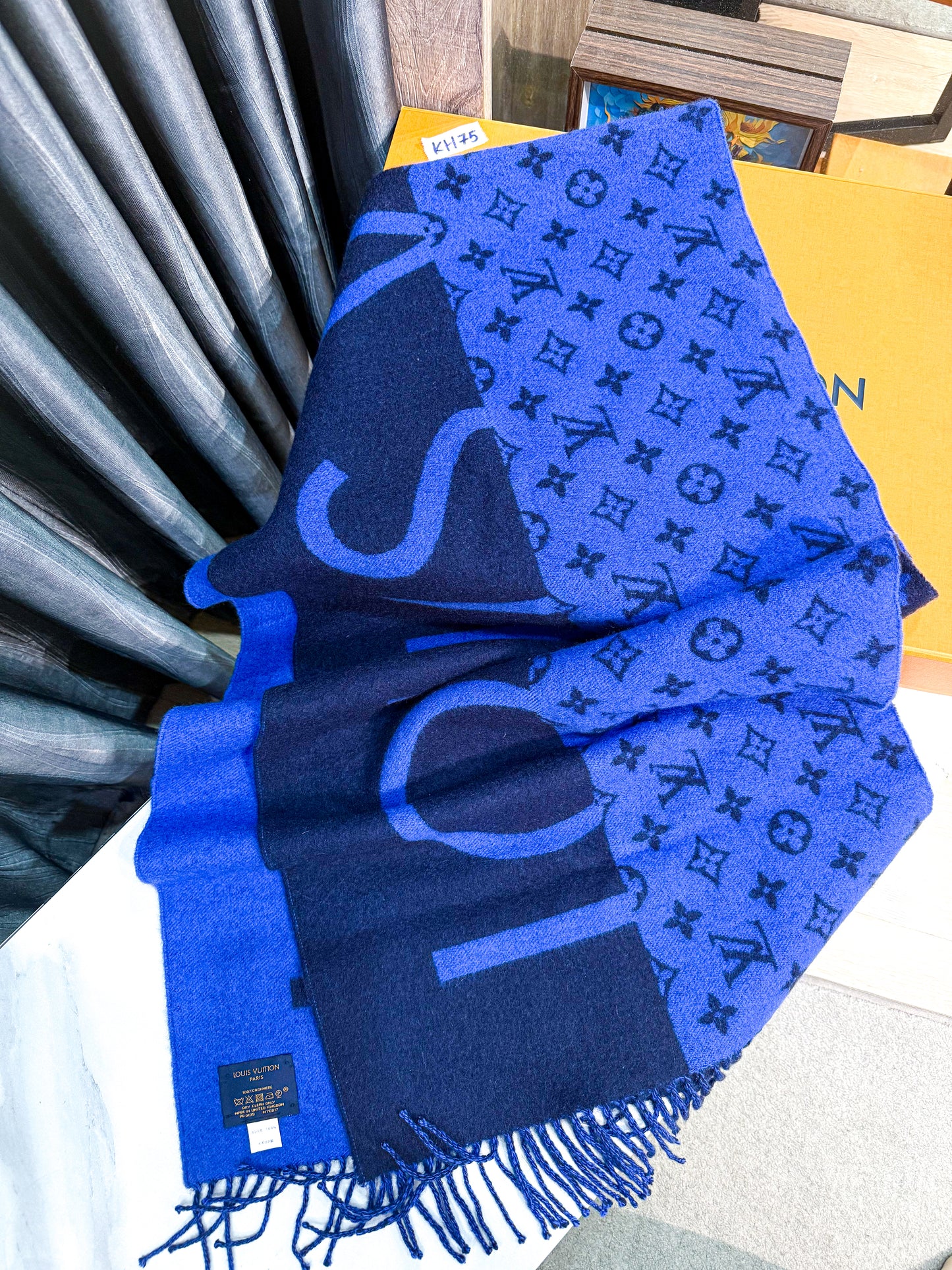 Khăn LV Cashmere Xanh KH75 11/12