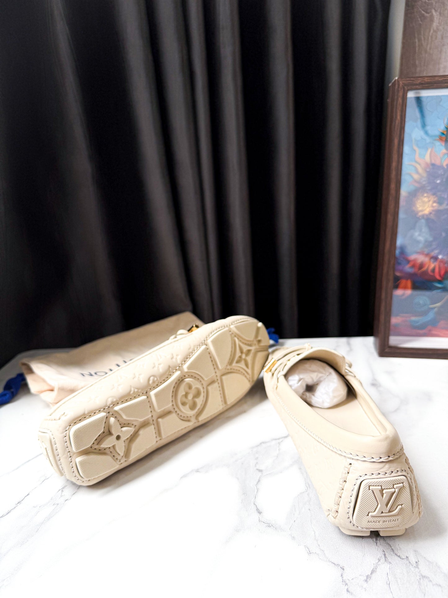Giày Moca LV Da Bê Size 36