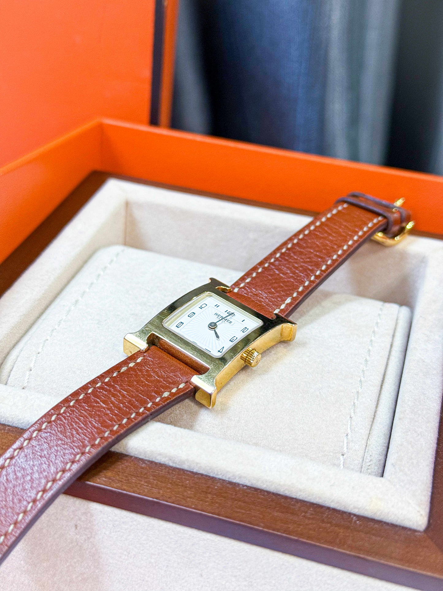 A Đồng Hồ Hermes Used