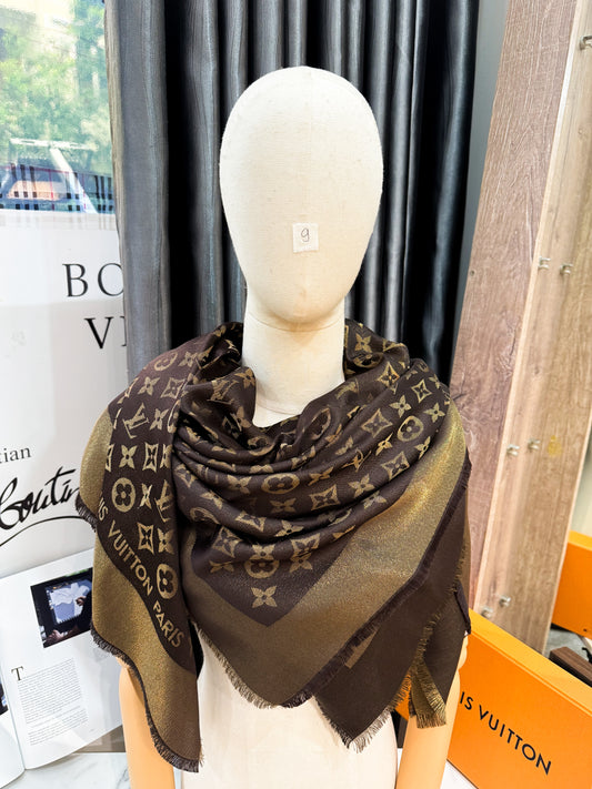 Khăn LV Ánh Kim Nâu KH9