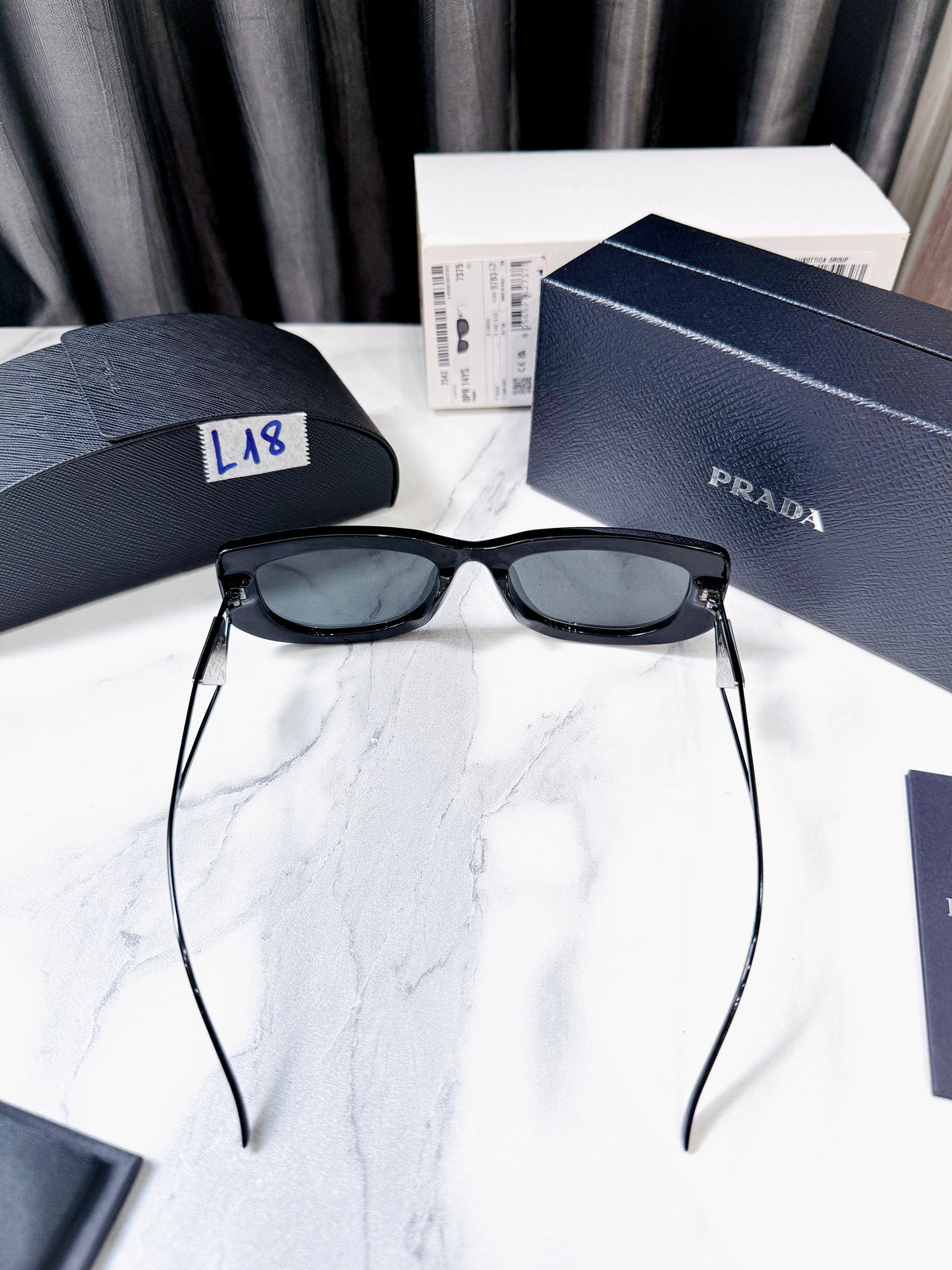 Kính Prada New L18