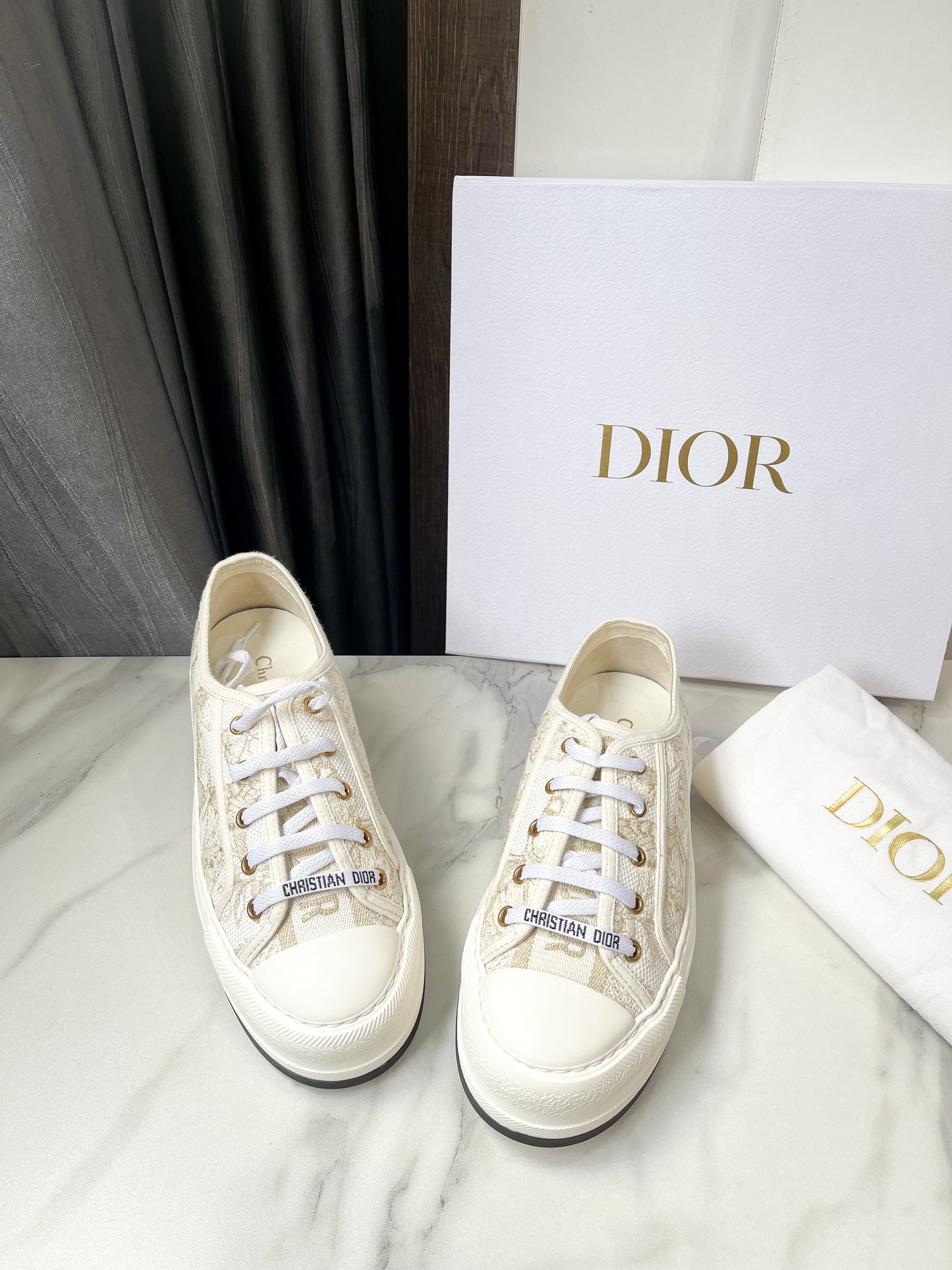 Giày Dior New Size 38