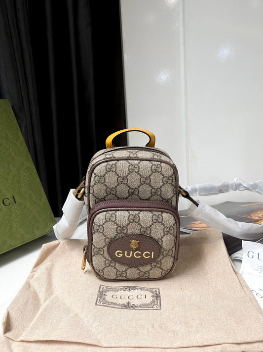 Gucci Đeo Chéo New