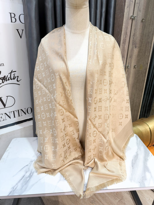 Khăn LV Begie Nâu