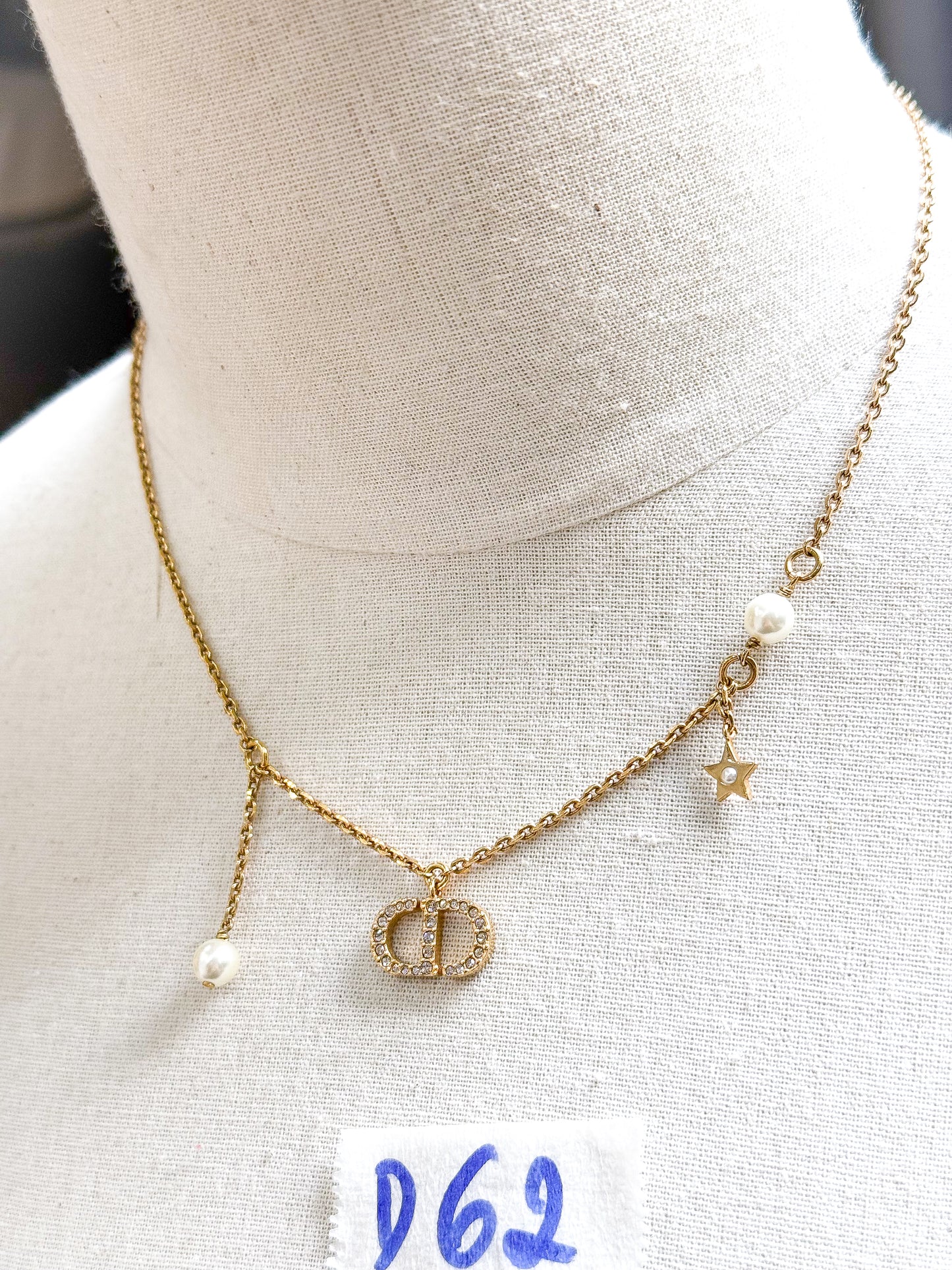 Vòng Cổ Dior D62