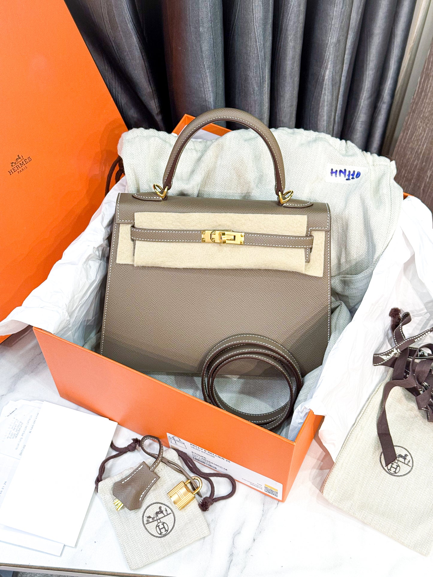 A A A Hermes Kelly K25 Like New HN110