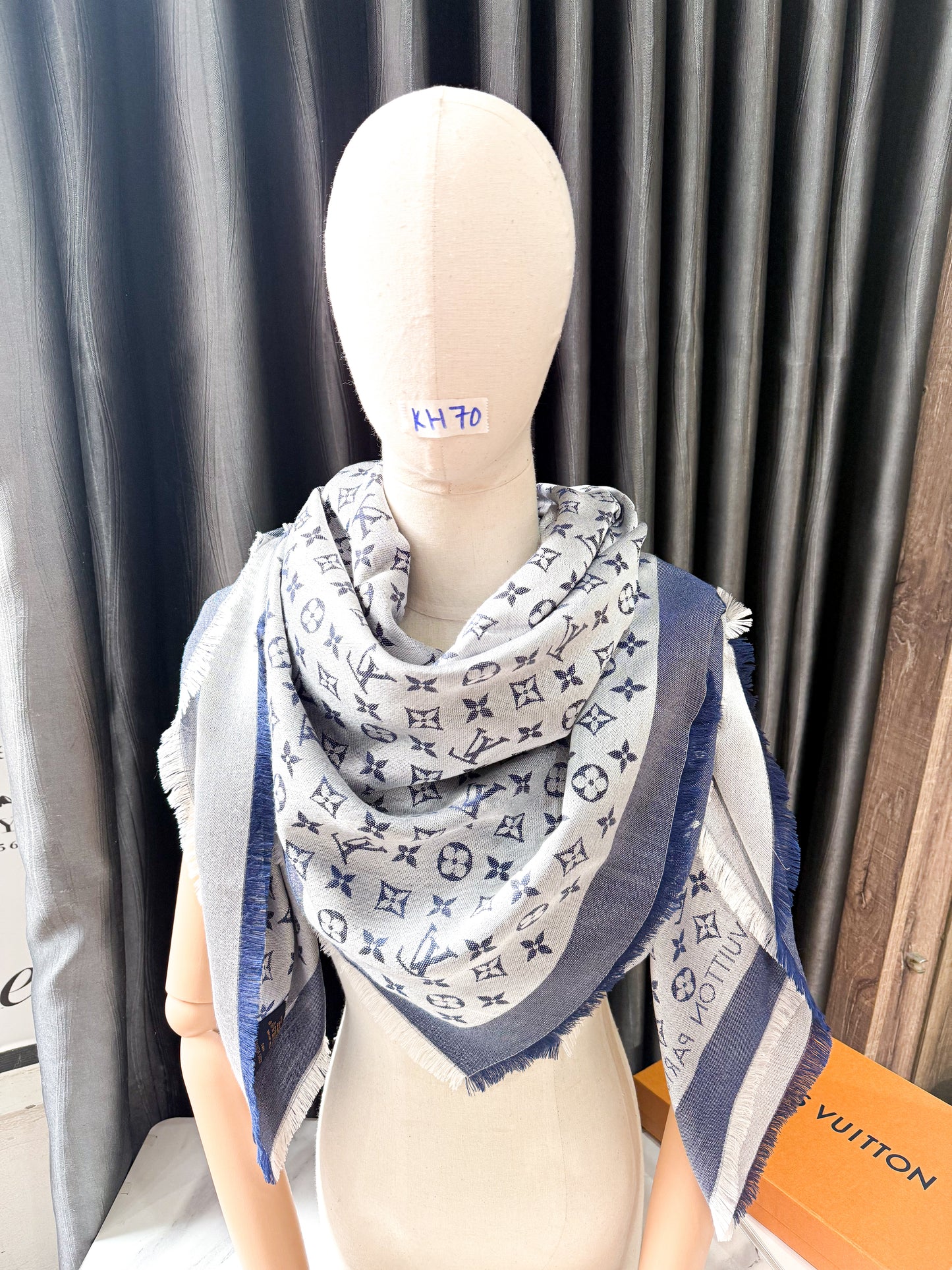 Khăn LV Denim KH70 5/12