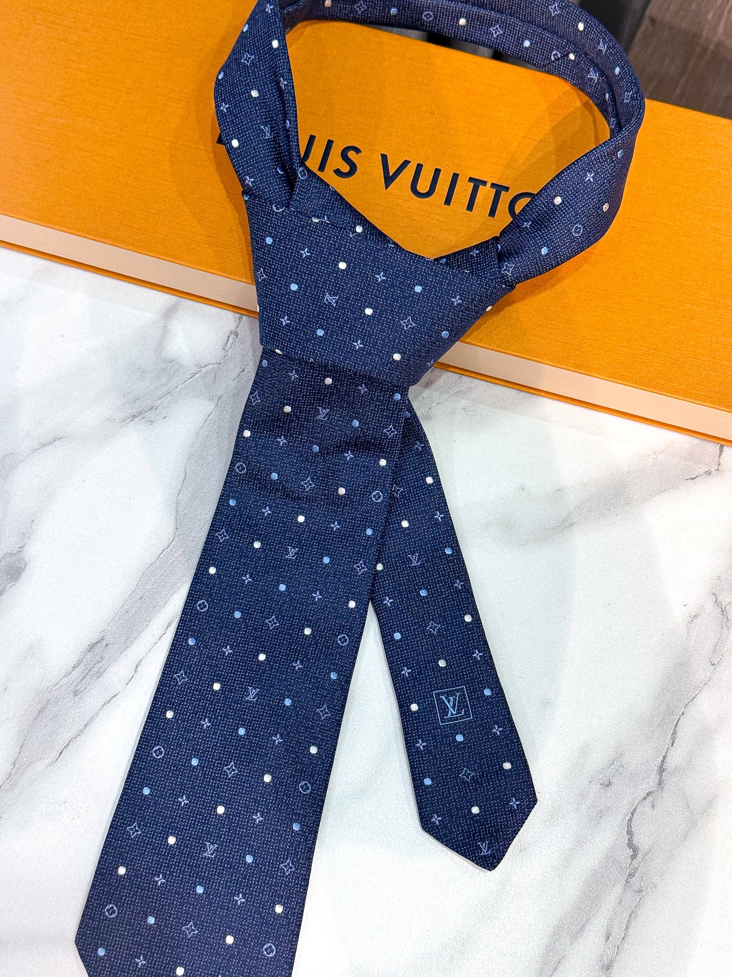 Cà Vạt LV CV79