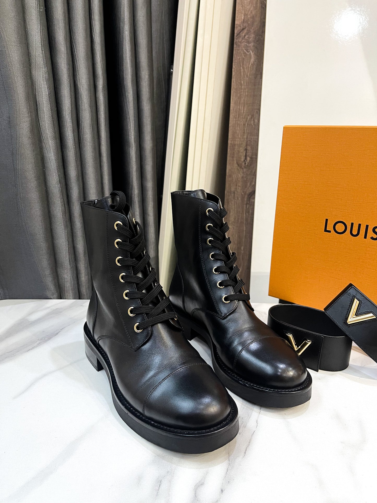 Boot LV Size 37