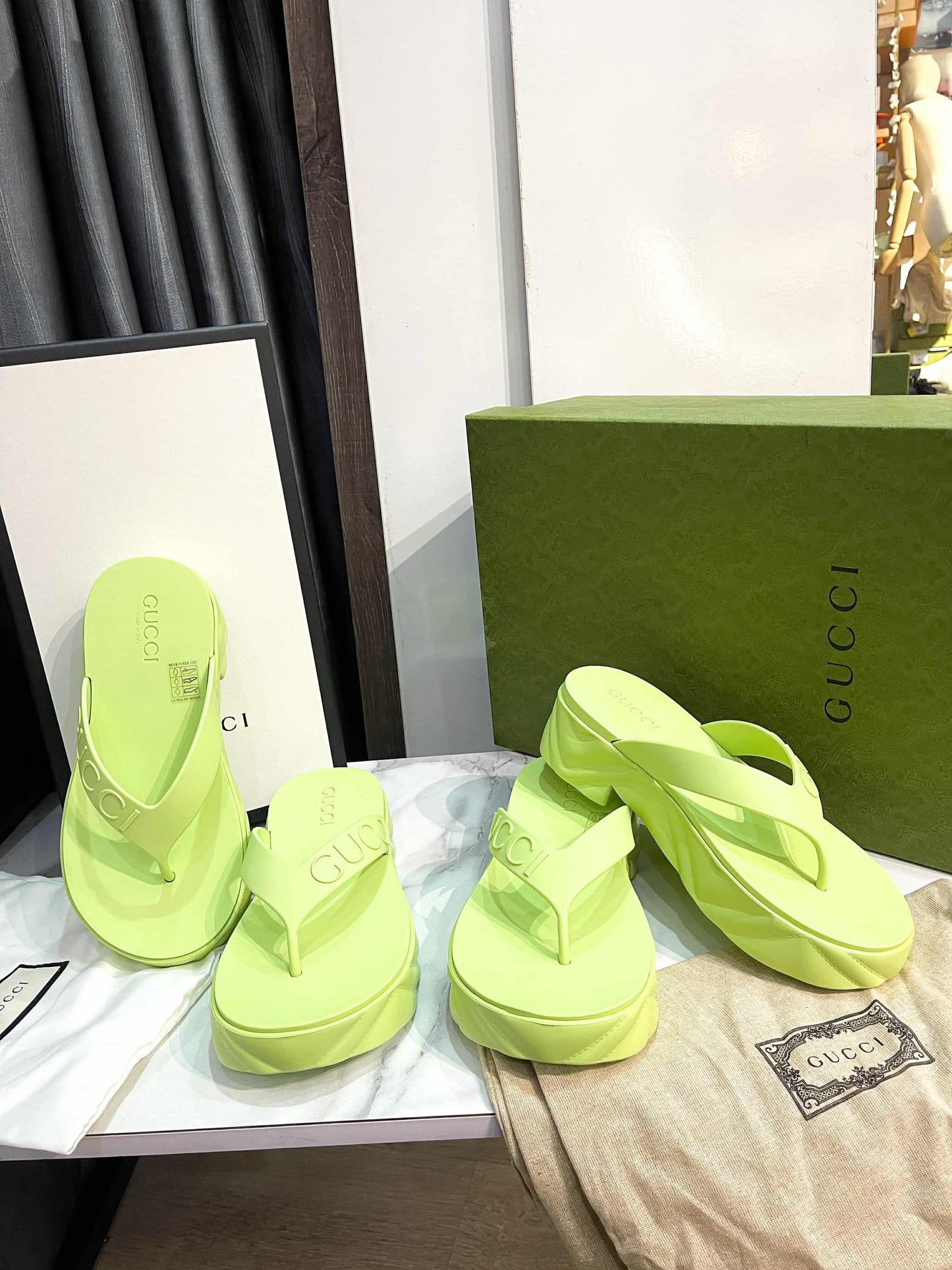 Xỏ Ngón Gucci Xanh Size 37-38