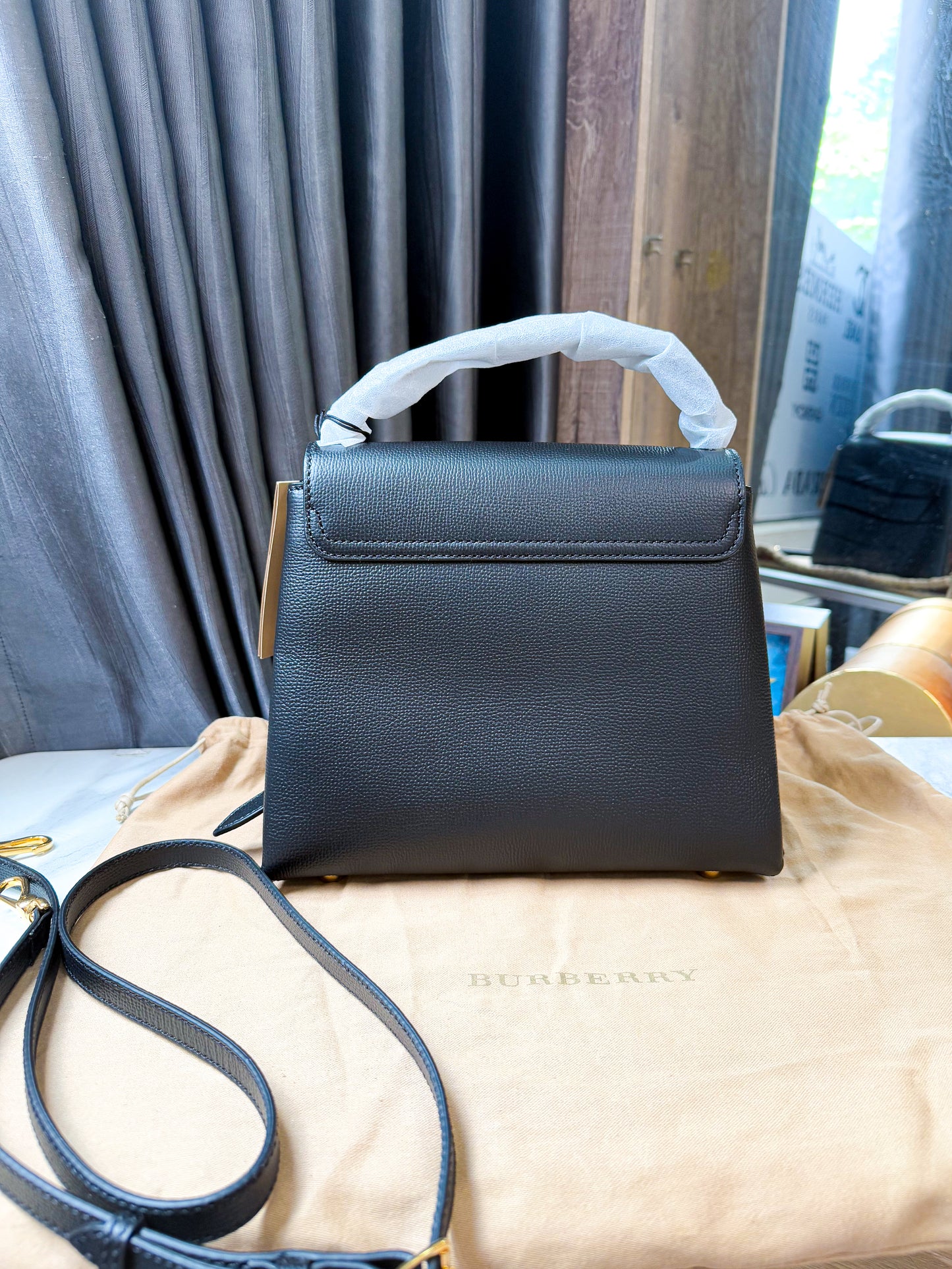 A BBR Handbag Đen New