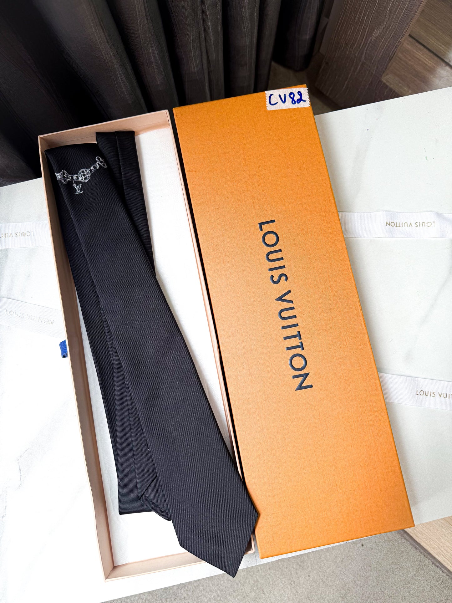 Cà Vạt LV New CV82
