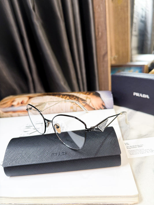Kính Prada New