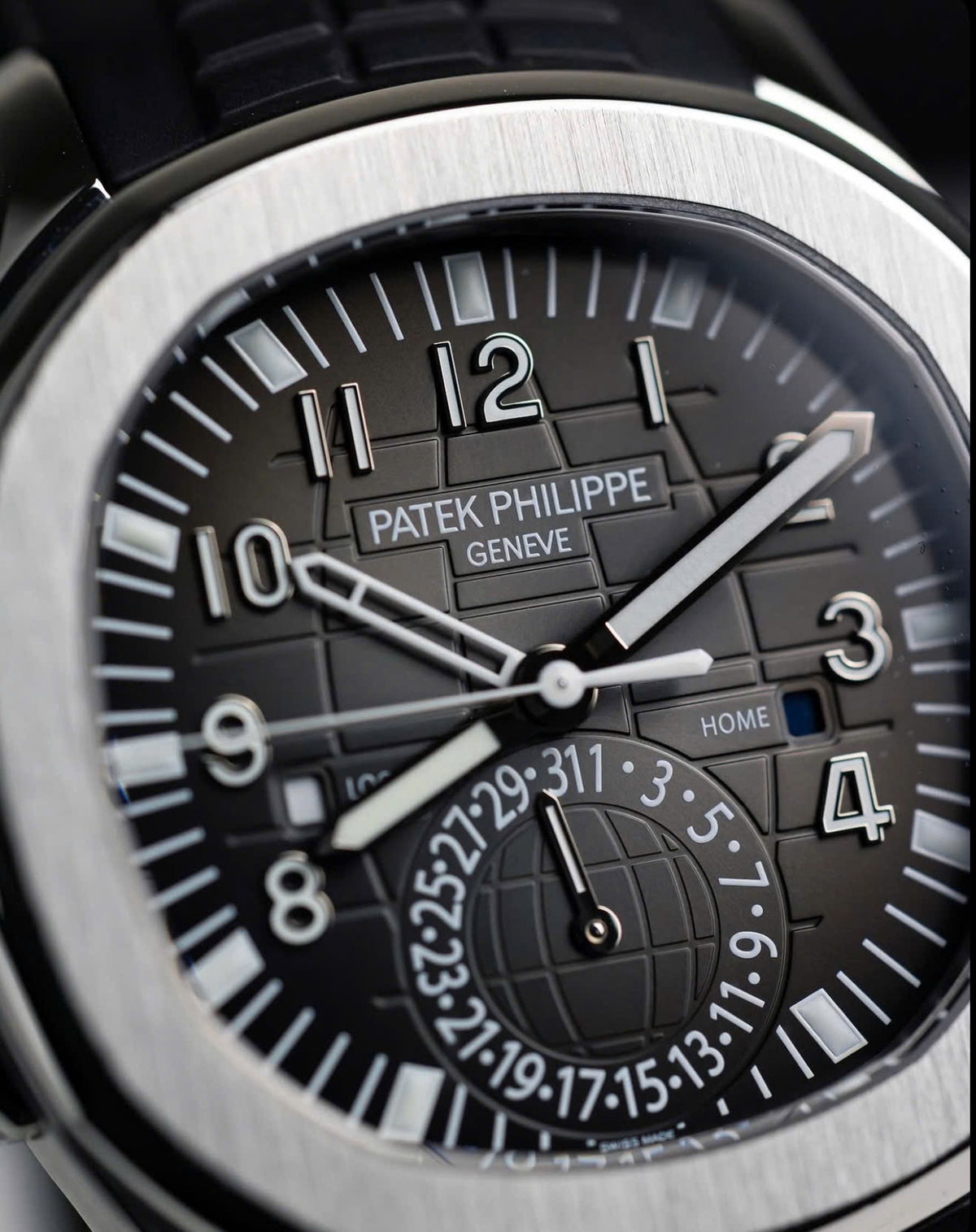 Đồng Hồ Patek Philippe Aquanaut 5164A Travel Time