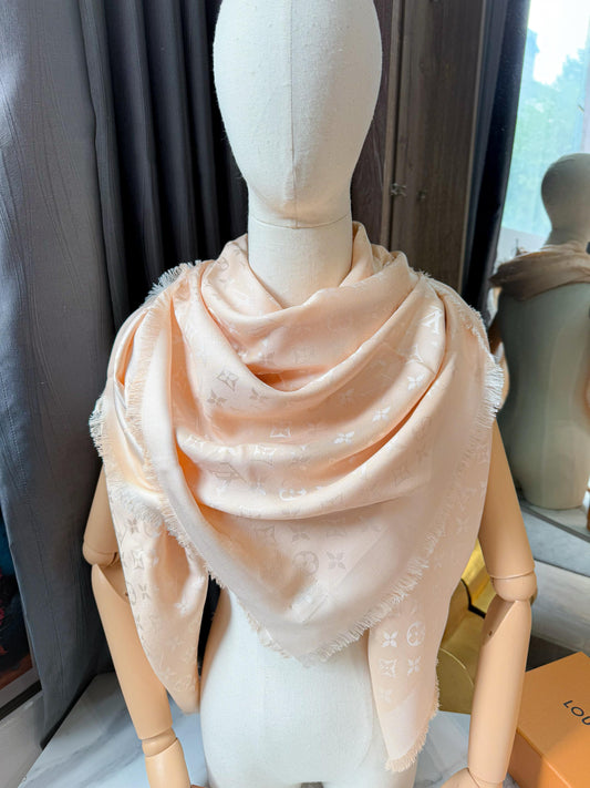 Khăn LV Cam Hồng New