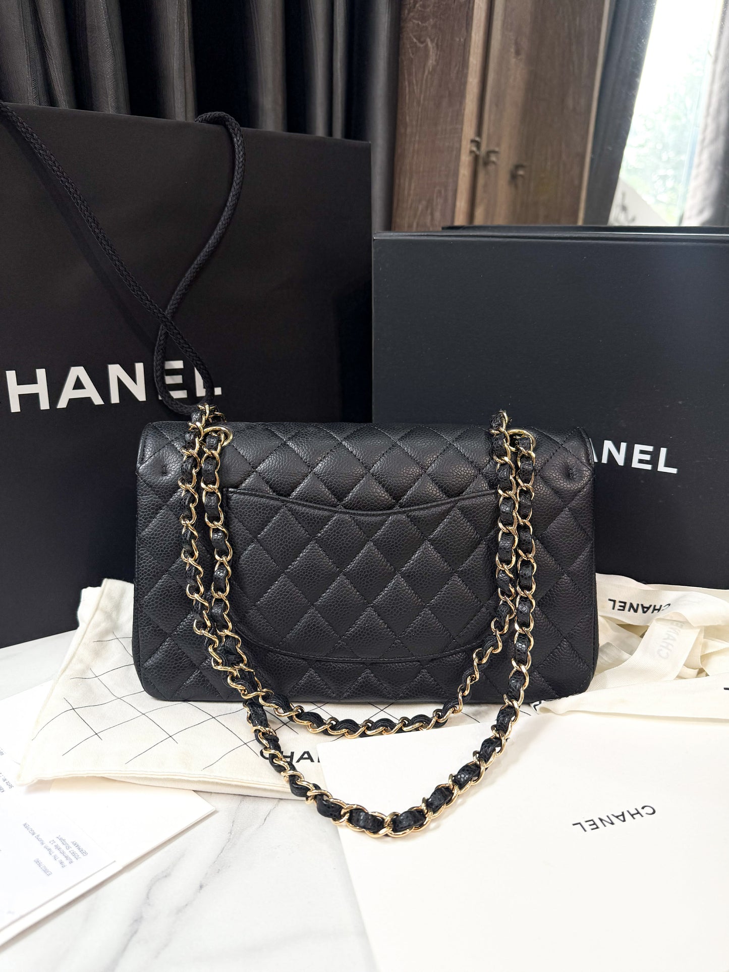 Chanel Classic M Caviar New