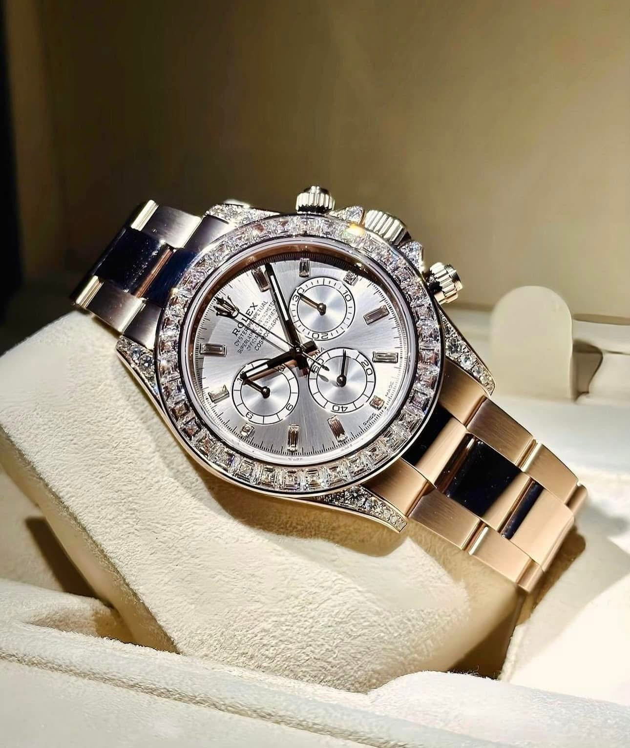 Đồng Hồ Rolex Daytona 126595TBR