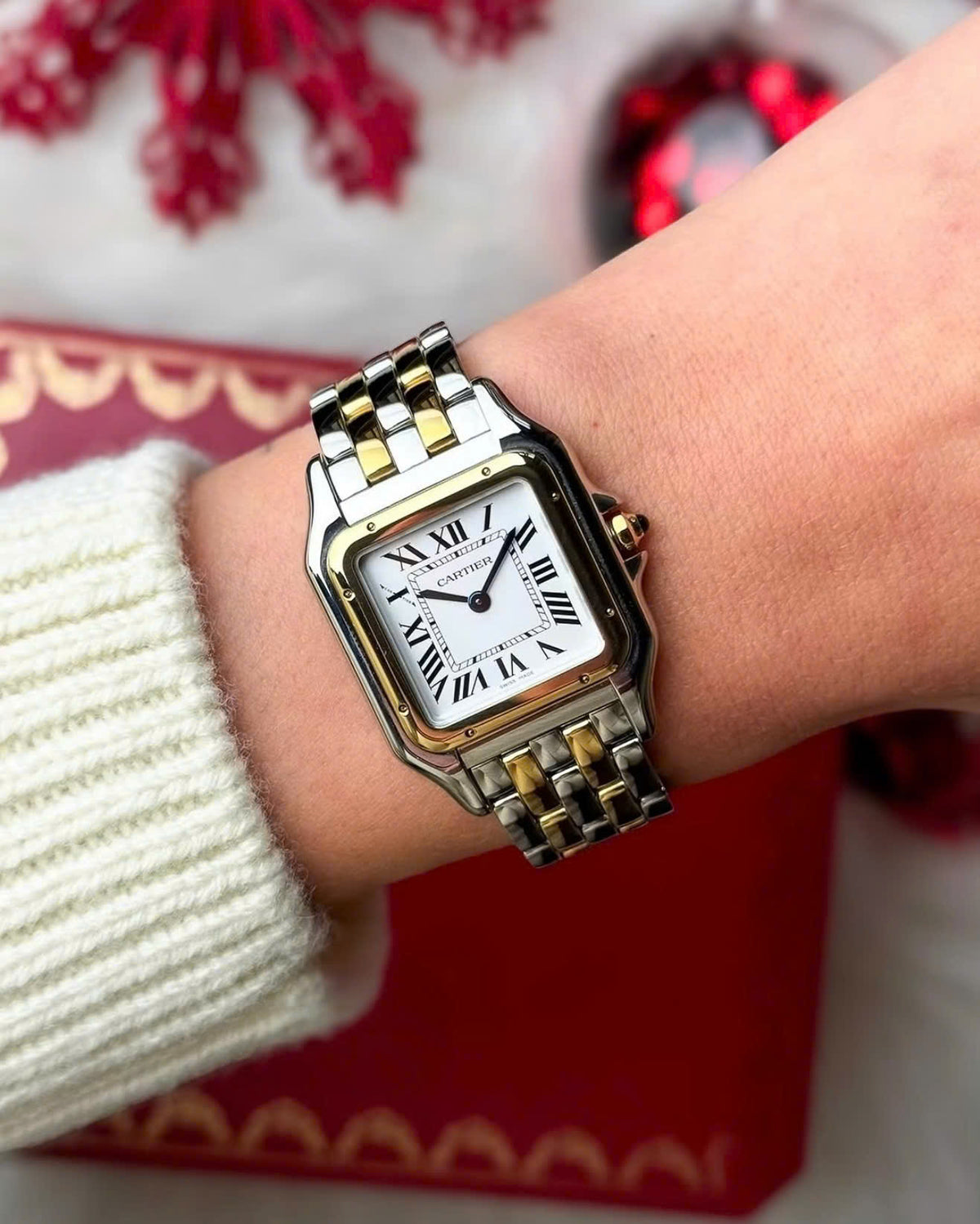  Cartier Panthère W2PN0019 trên tay