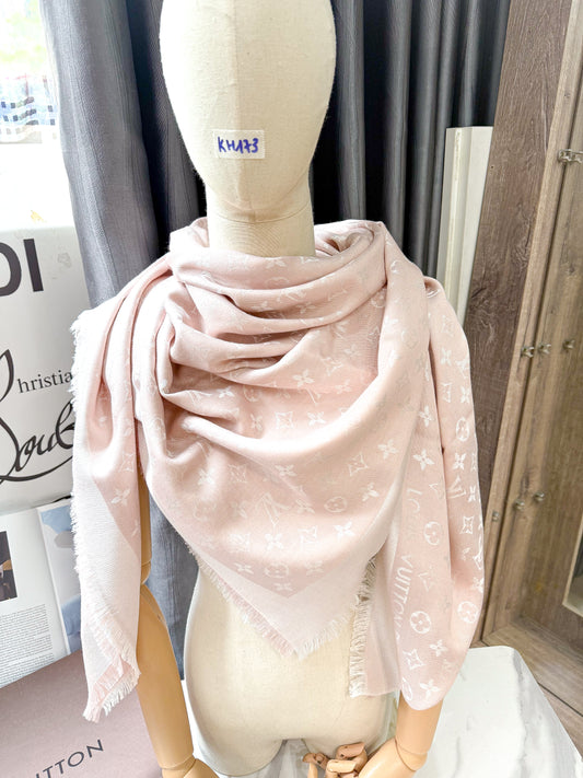 Khăn LV Denim Pink KH173