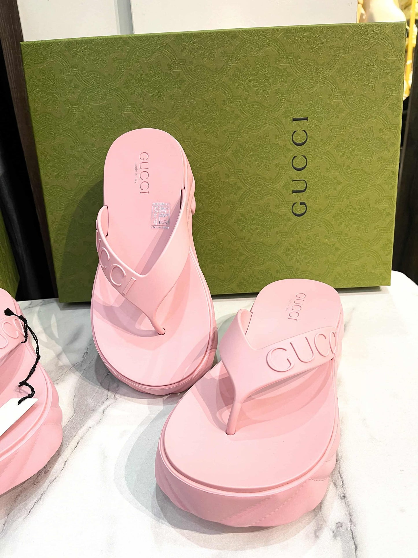 Xỏ Ngón Gucci Hồng Size 36-37