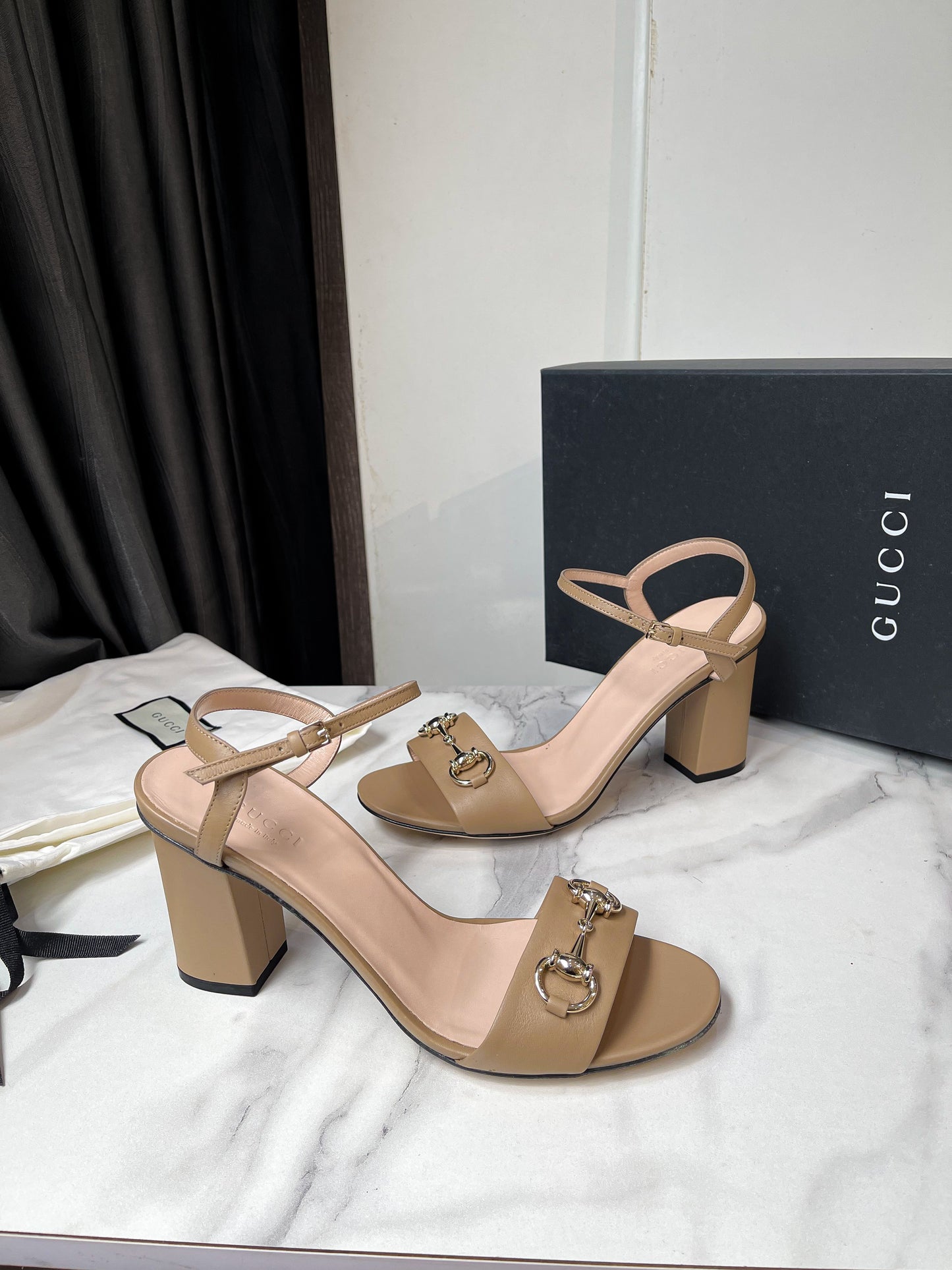 Sandal Gucci Size 37.5 New