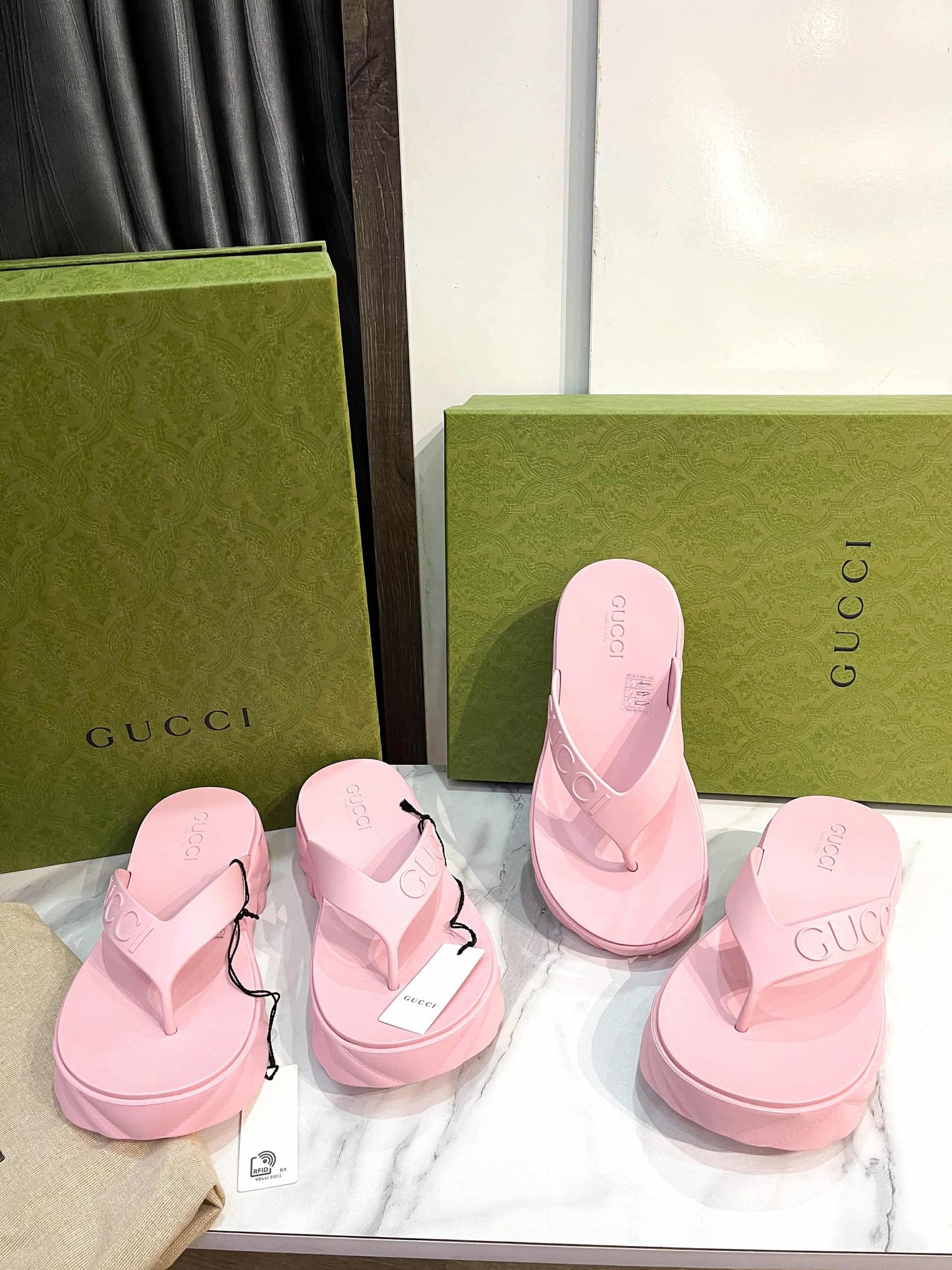 Xỏ Ngón Gucci Hồng Size 36-37