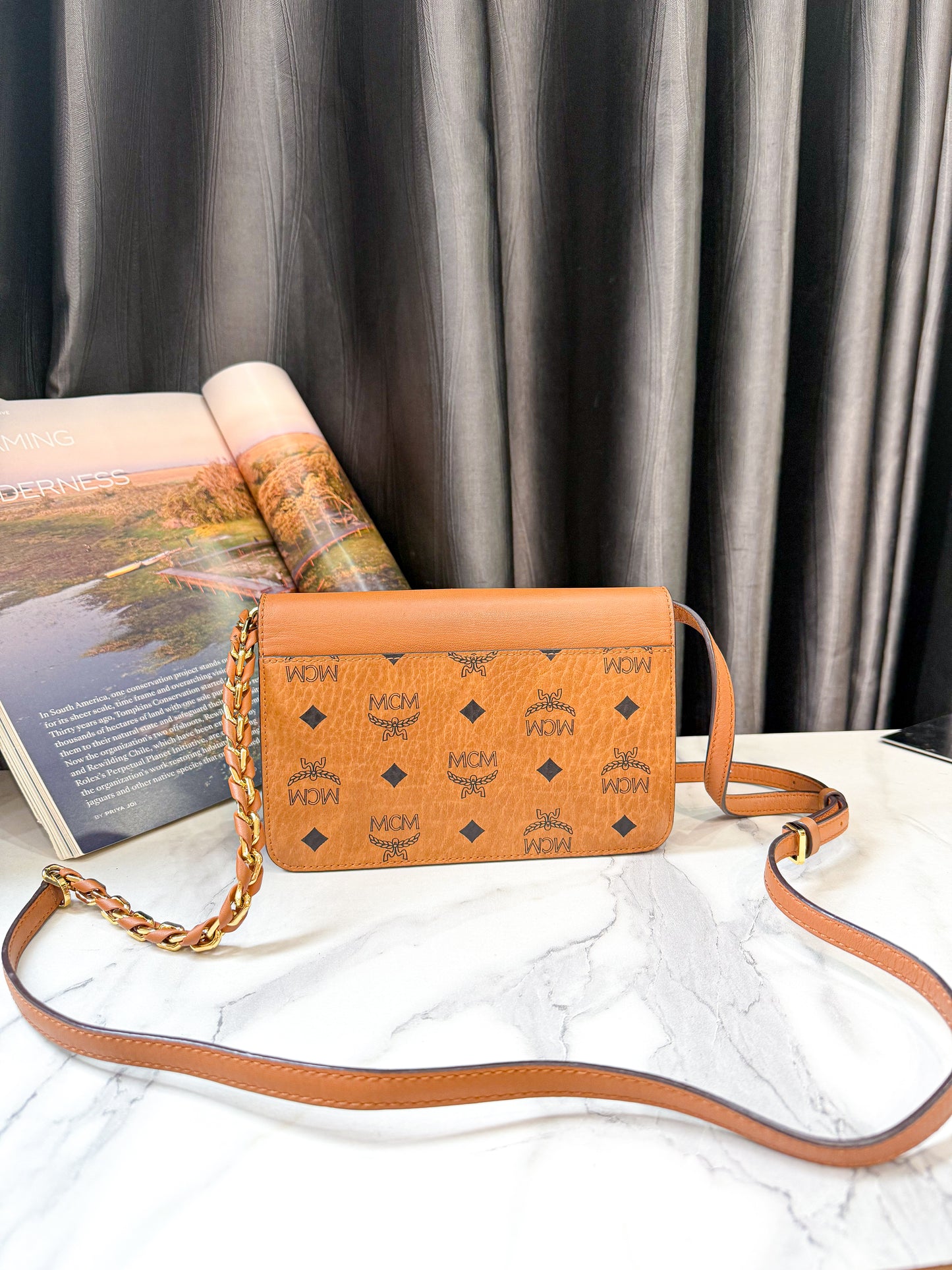 Túi Chéo MCM Nâu