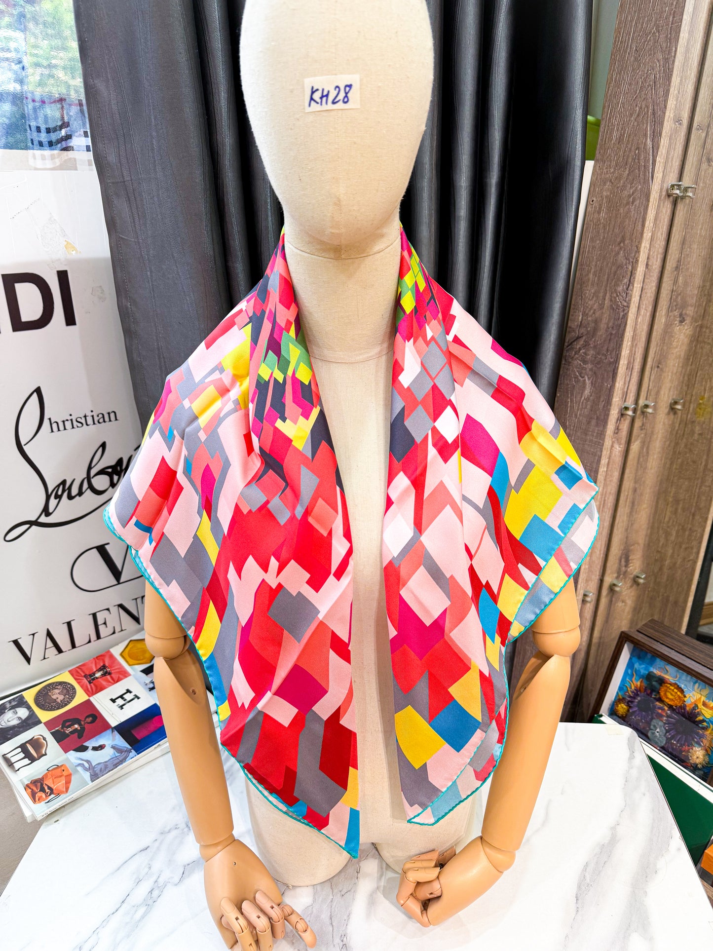 Khăn Lụa Chanel Khổ 90x90 6/11