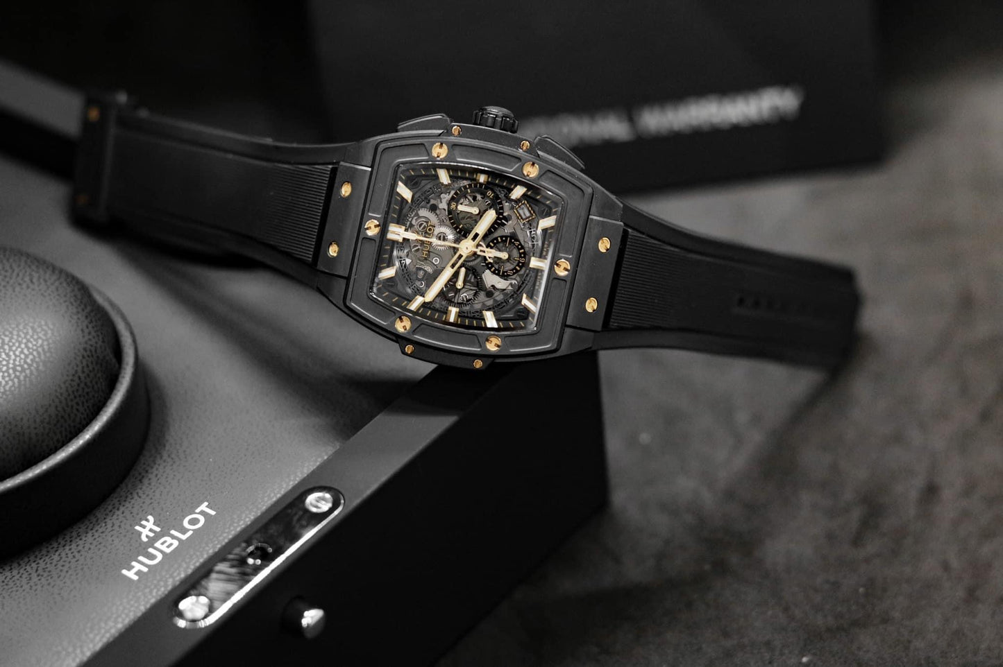 Đồng Hồ Hublot Spirit Of Bigbang SEA Ceramic Black 42mm