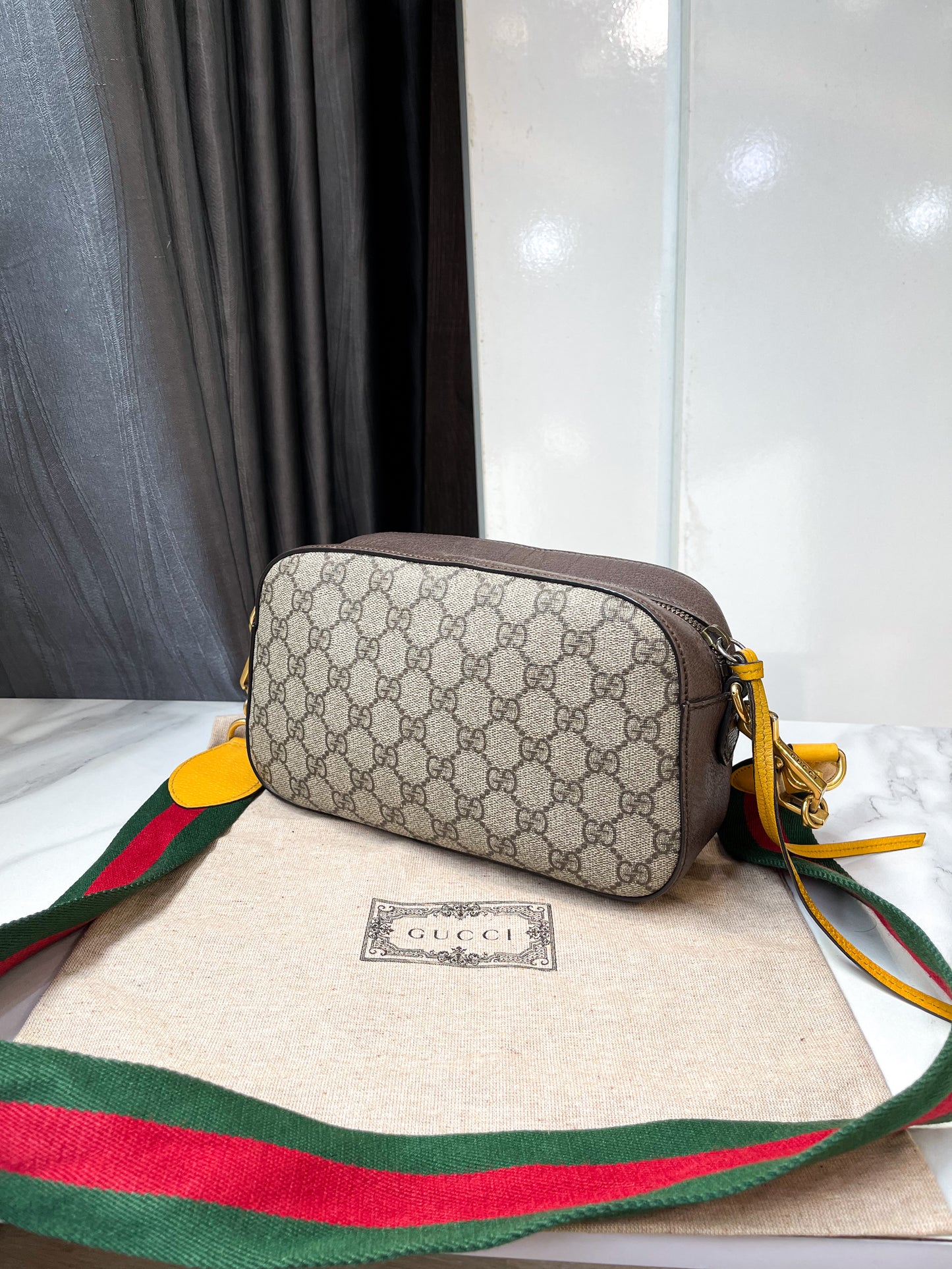 Túi Chéo Gucci Hổ