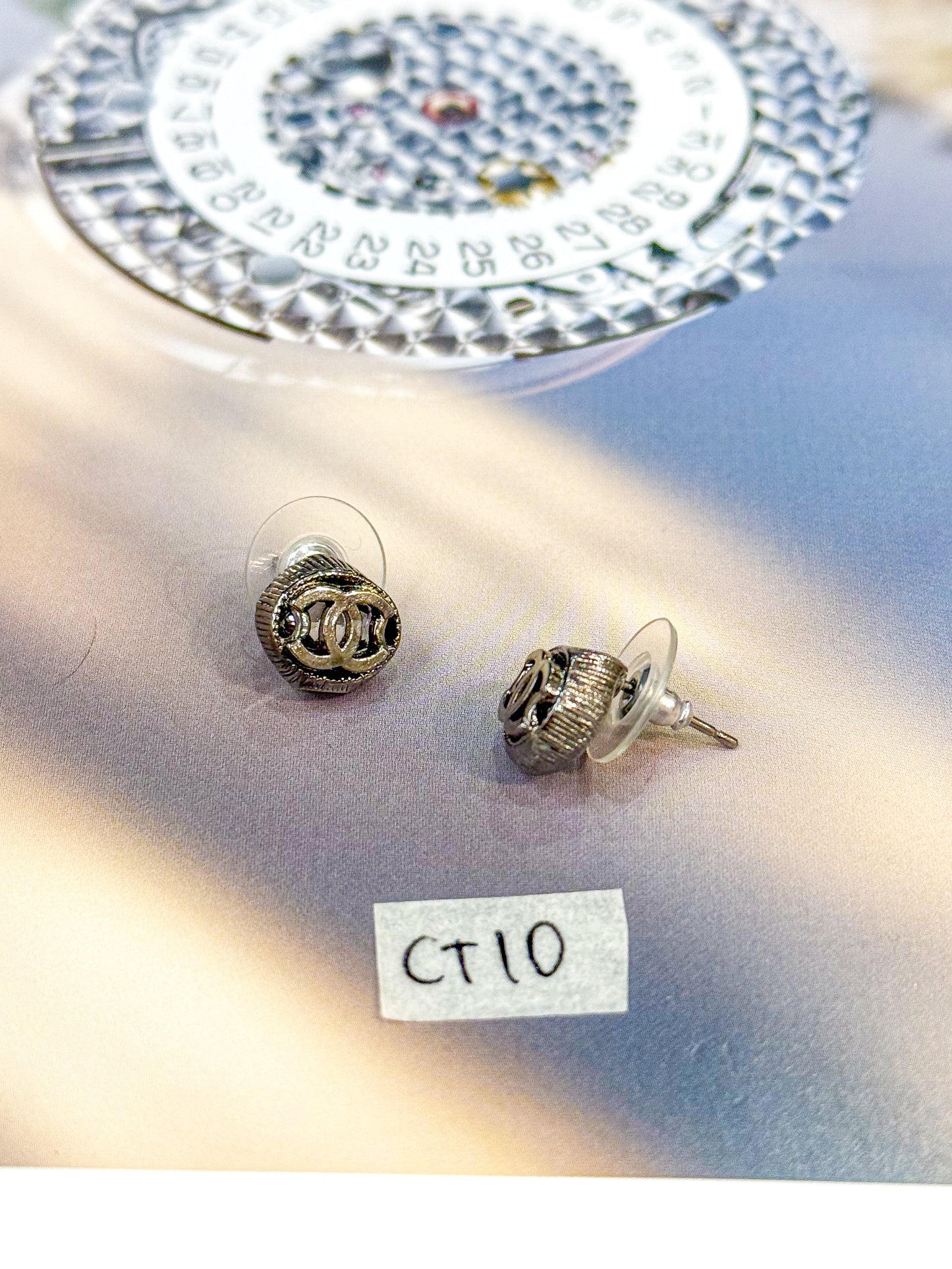 Khuyên Tai Chanel CT10