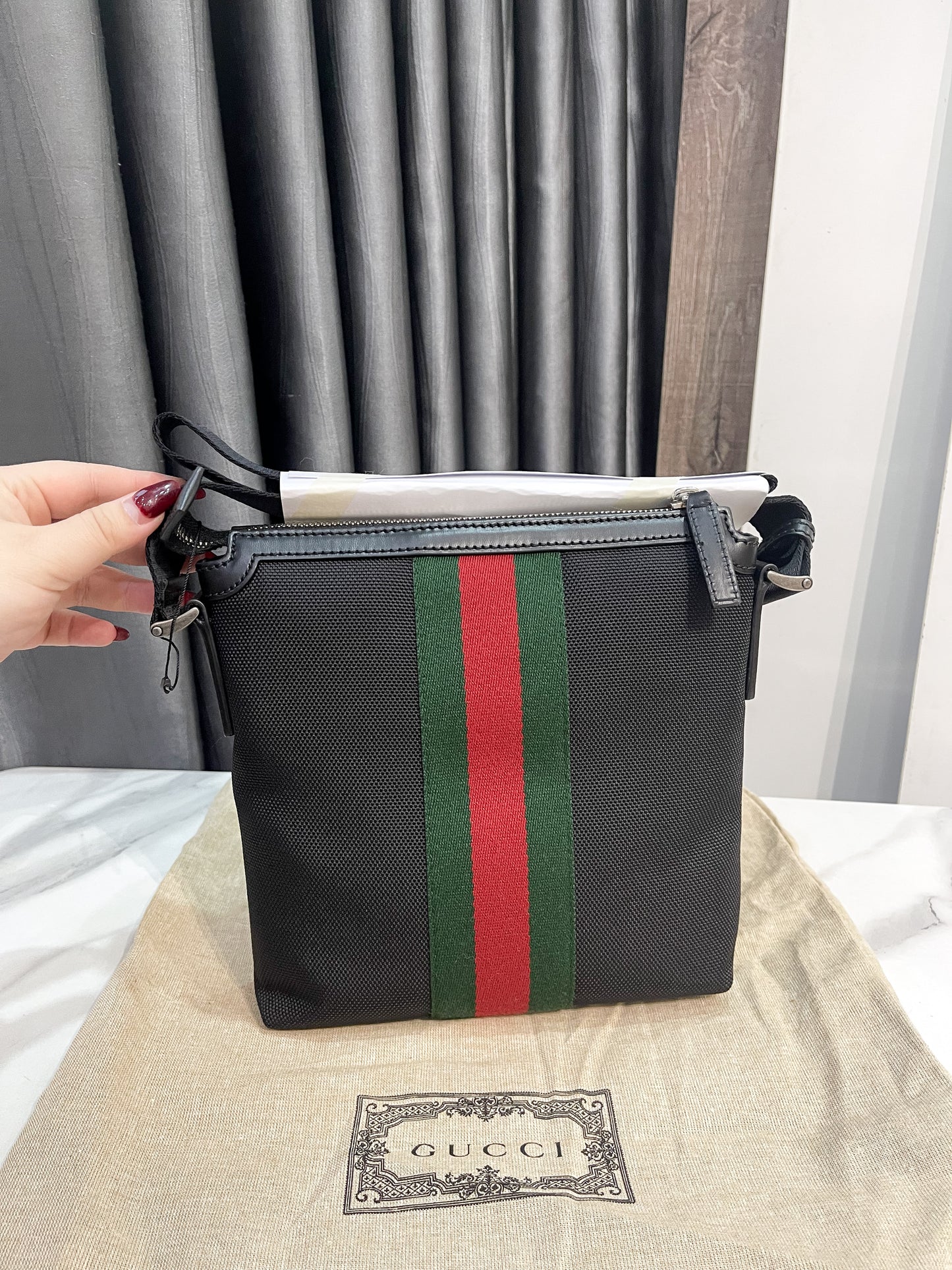 A Túi Chéo Gucci New