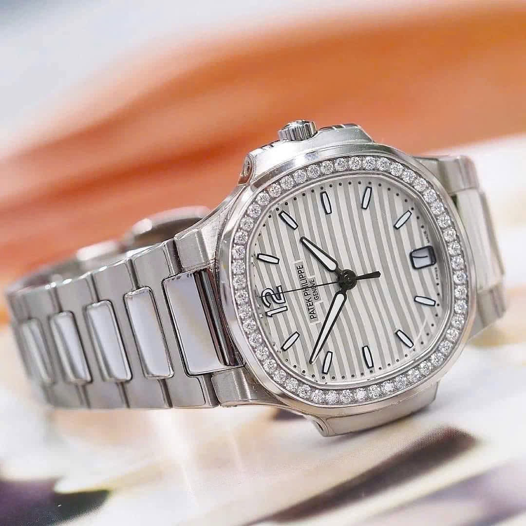 Đồng Hồ Patek Philippe 7018/1A size 33.6mm