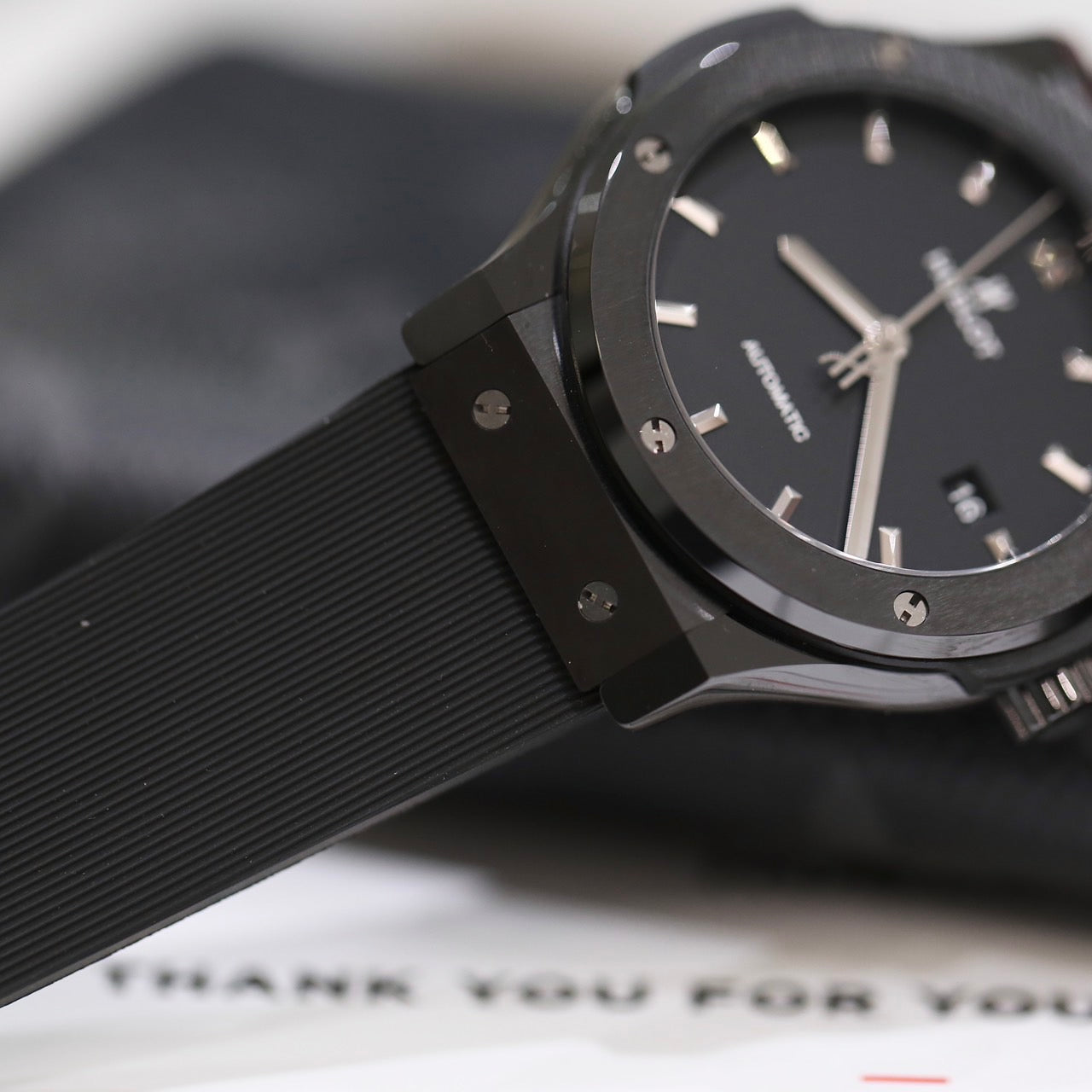 Đồng Hồ Hublot Classic Fusion Ceramic Black 42mm