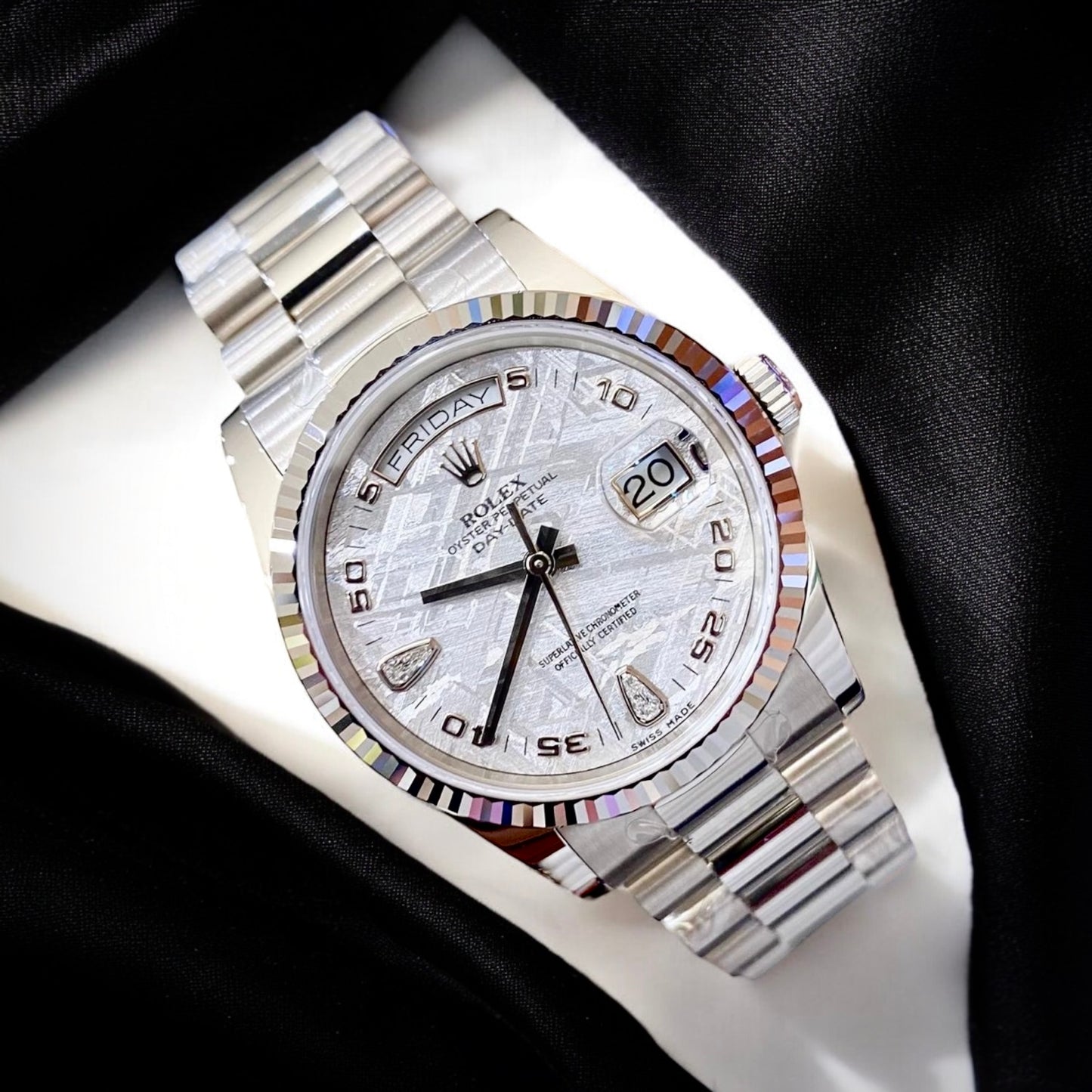 Đồng Hồ Rolex Day Date 36mm White Gold 118239