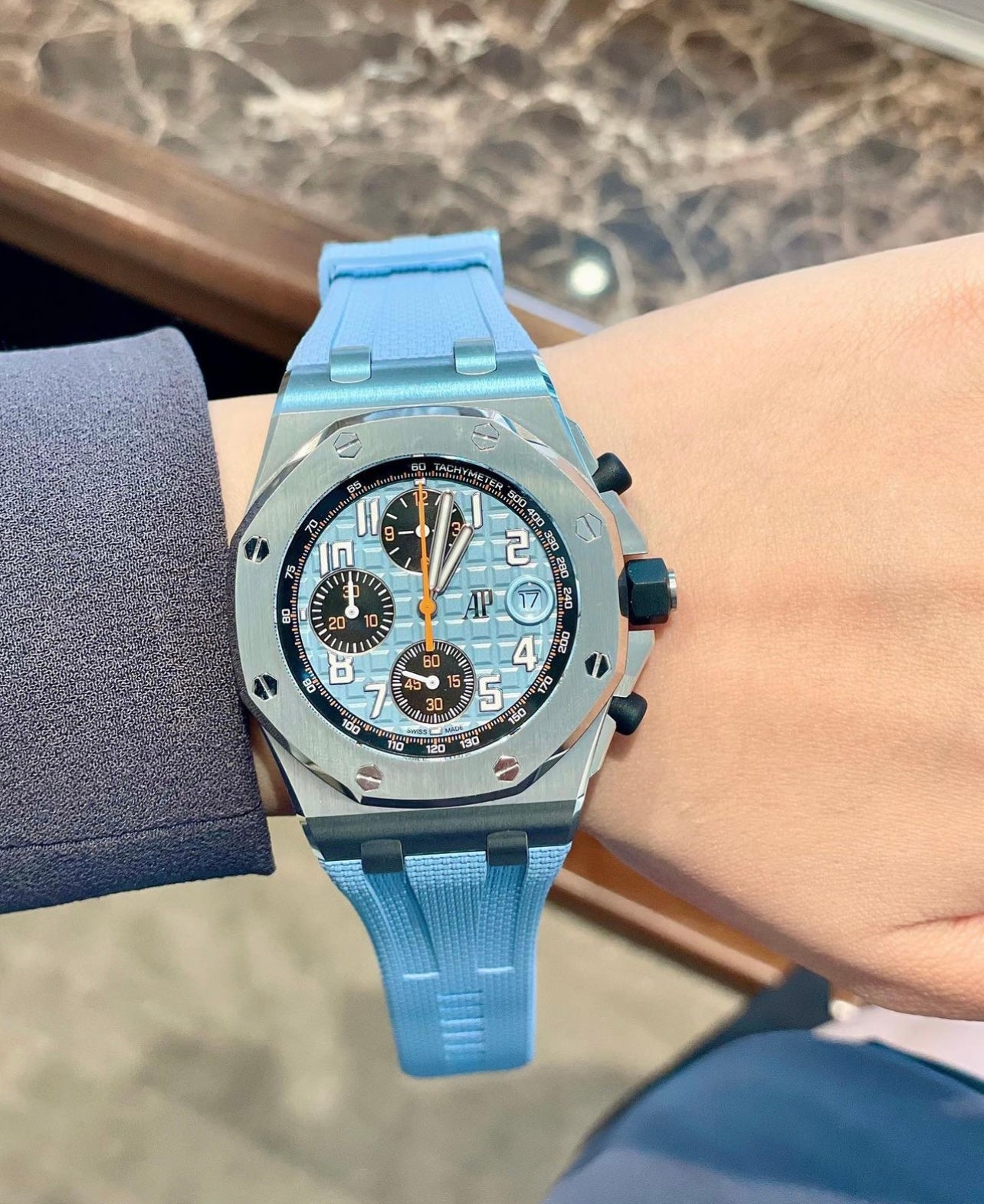 Đồng Hồ Audemars Piguet Offshore 42mm Blue Tiffany 26238ST