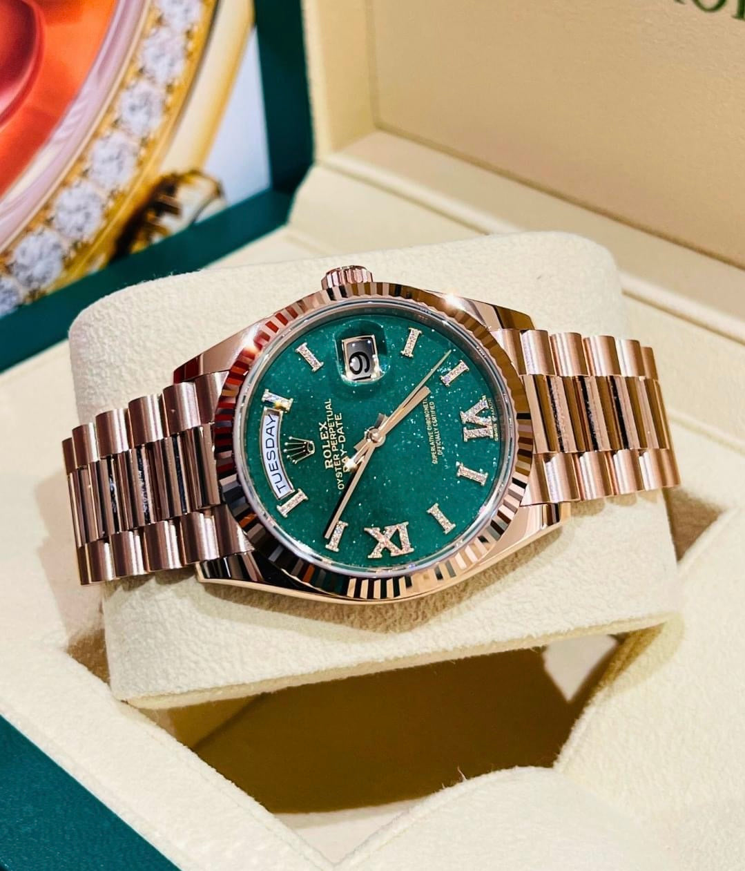 Đồng Hồ Rolex Daydate 36mm Green Aventurine