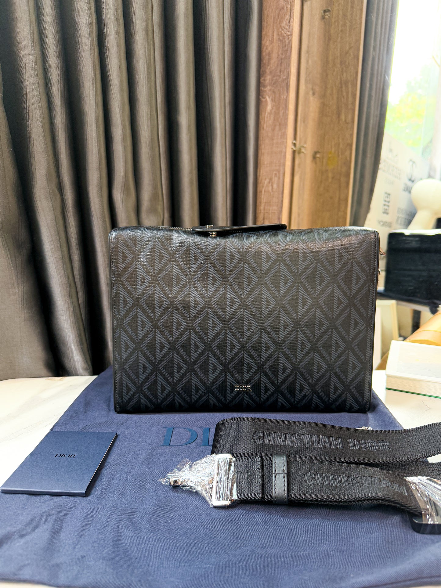 A Túi Chéo Dior Dáng Hộp
