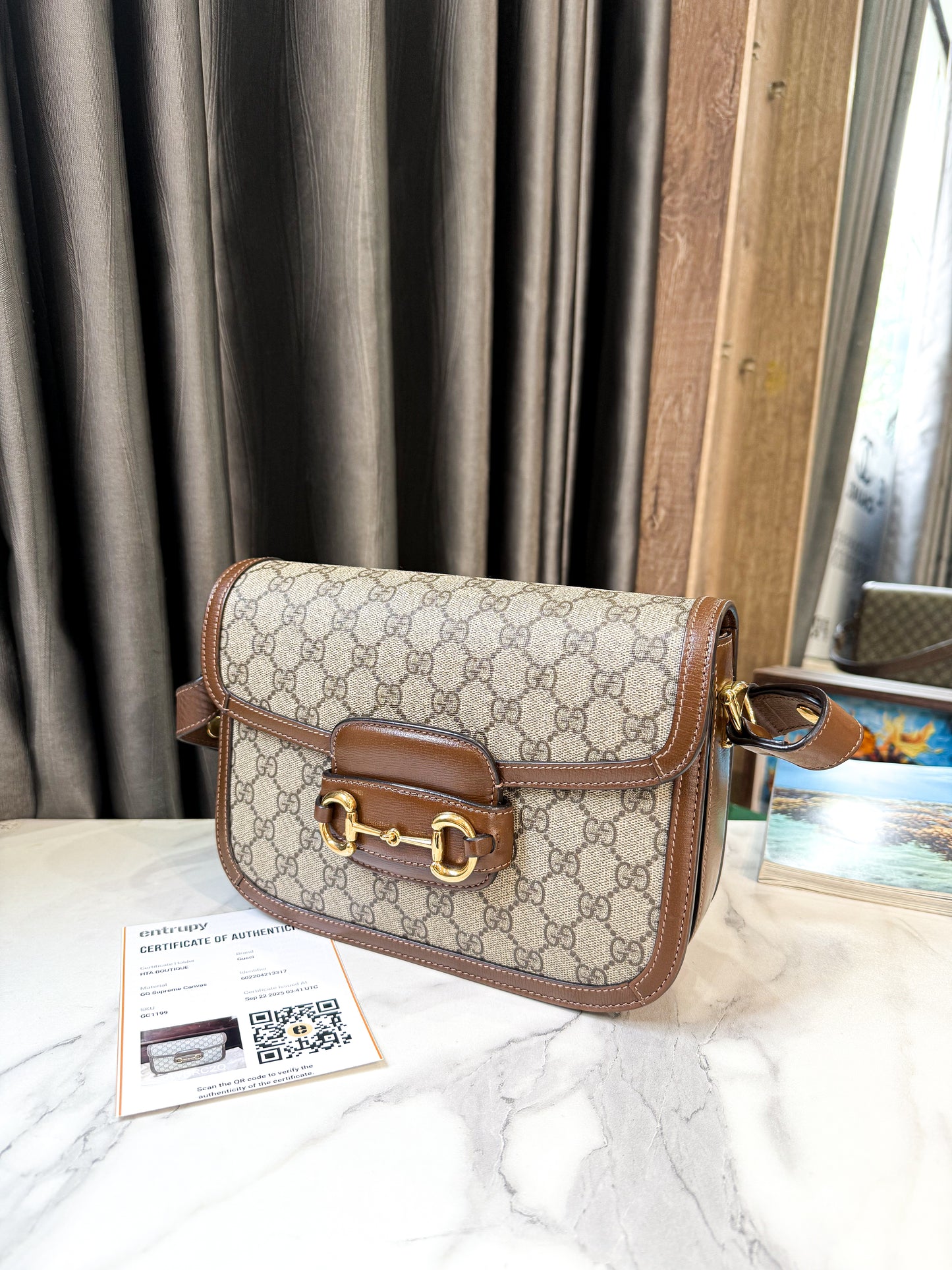 A A Gucci 1955 Size 25