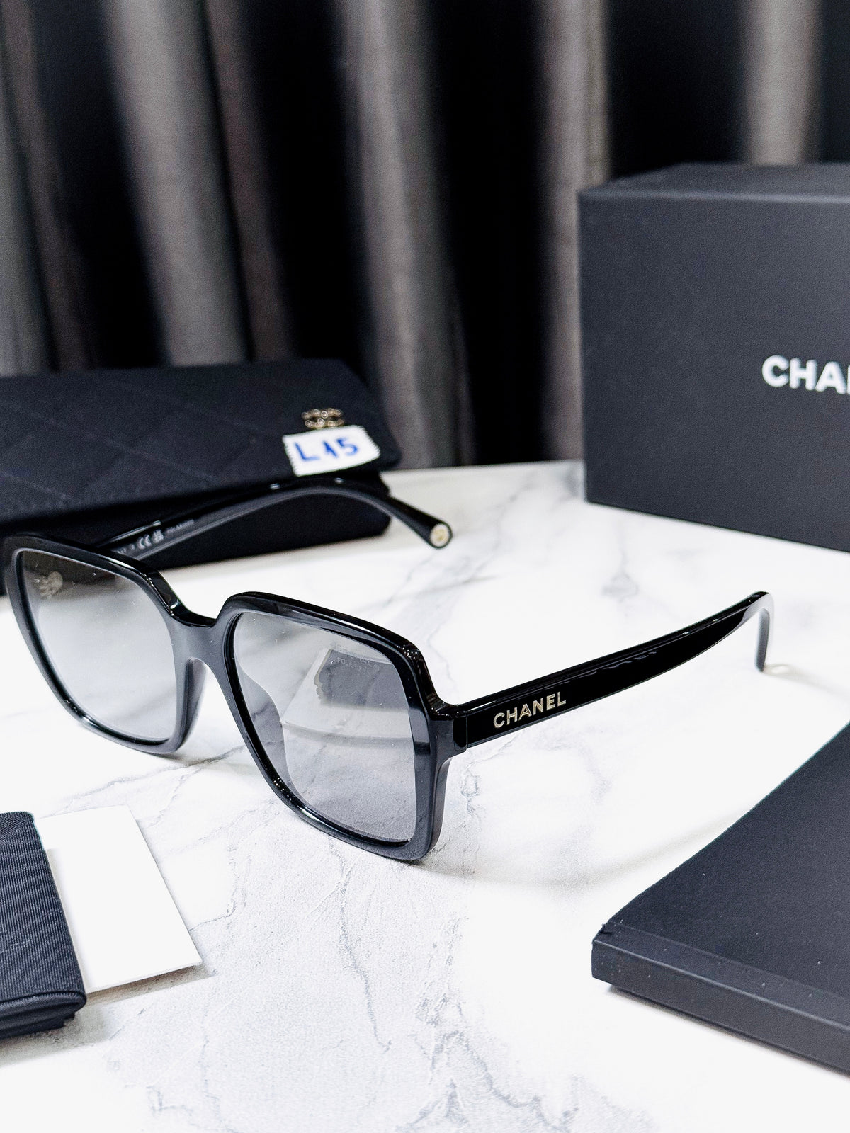 Kính Chanel New L15