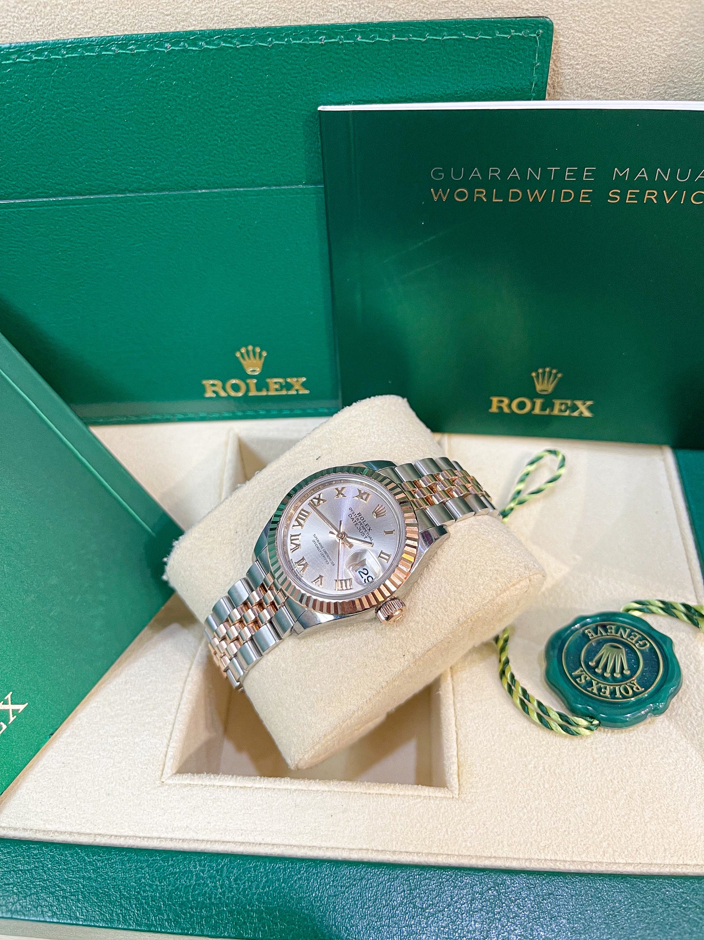 Rolex 28 Cọc La Mã Demi Vàng Hồng