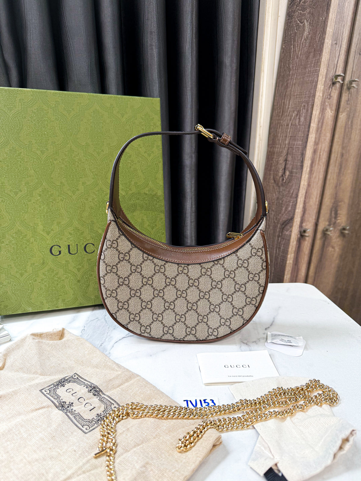 A A Gucci Half Moon TV151