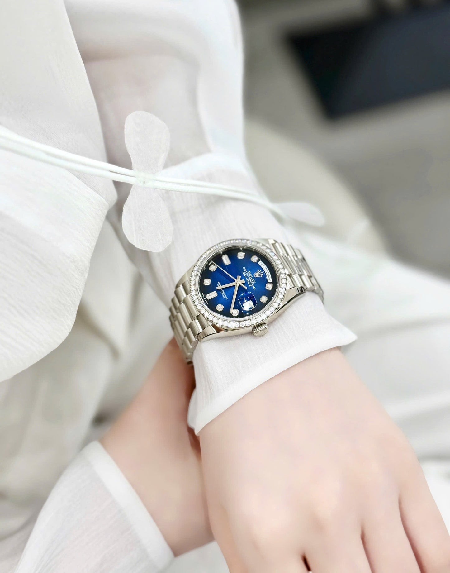 Đồng Hồ Rolex Day-date 36mm 128349RBR Ombre Blue