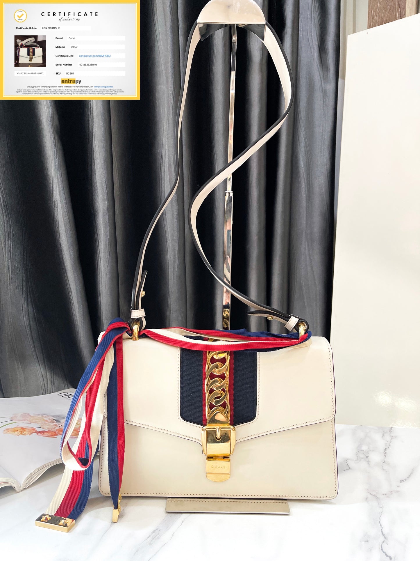 Gucci Sylvie Trắng