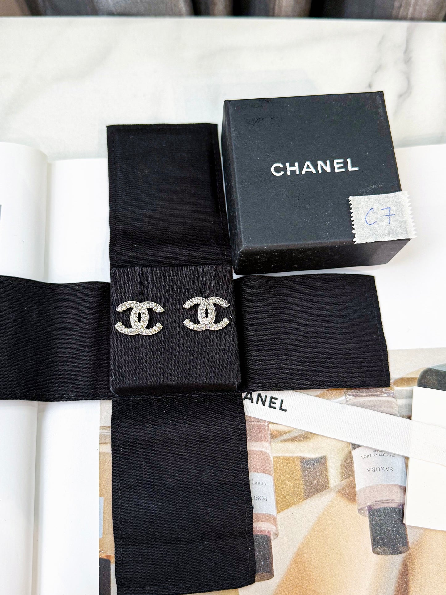 Khuyên Tai Chanel New C7